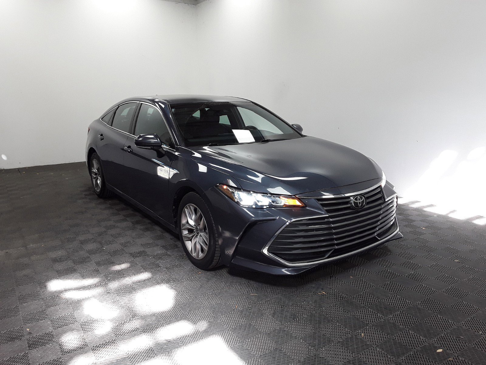 2021 Toyota Avalon XLE FWD