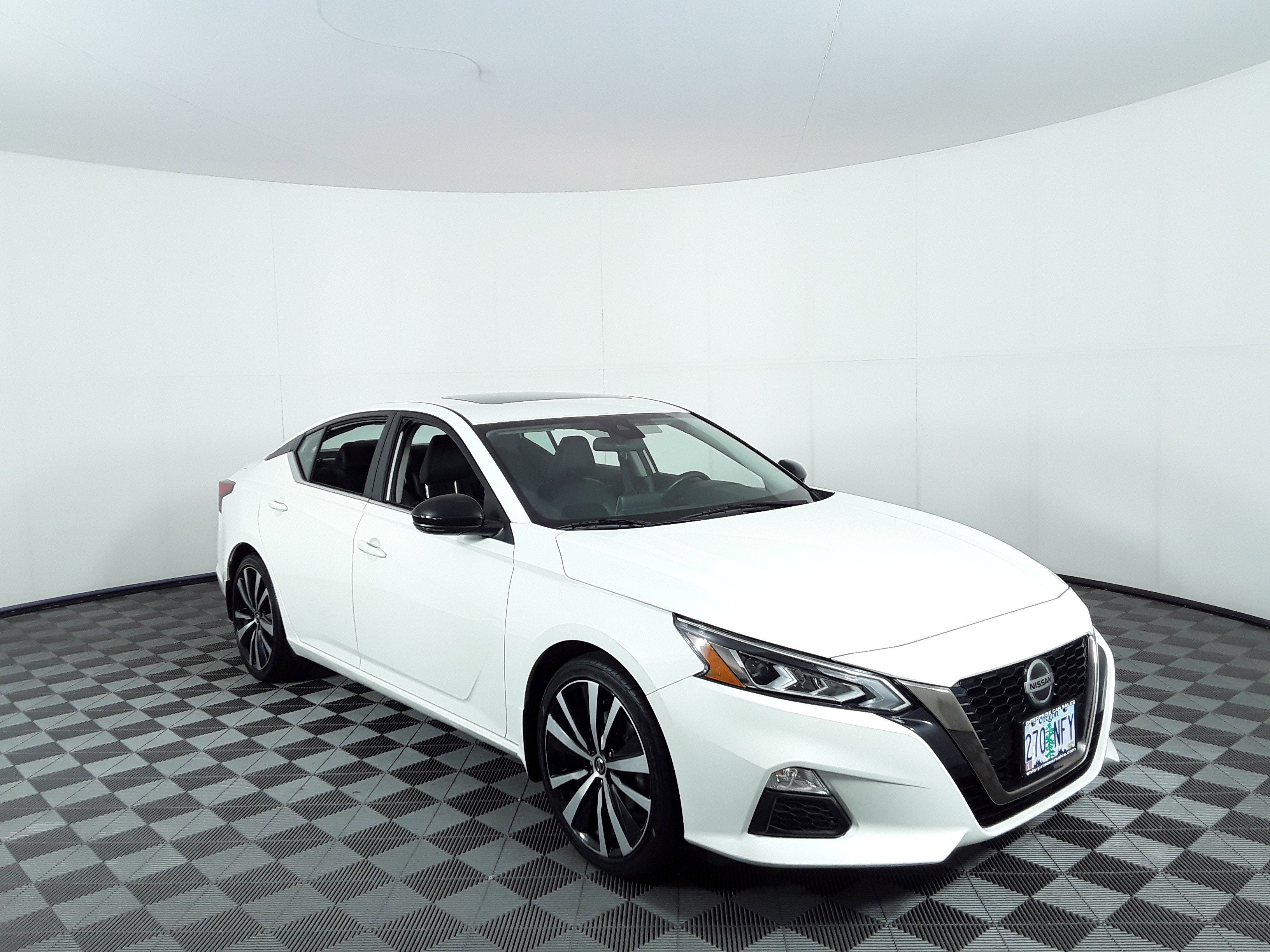 2021 Nissan Altima 2.5 SR Sedan