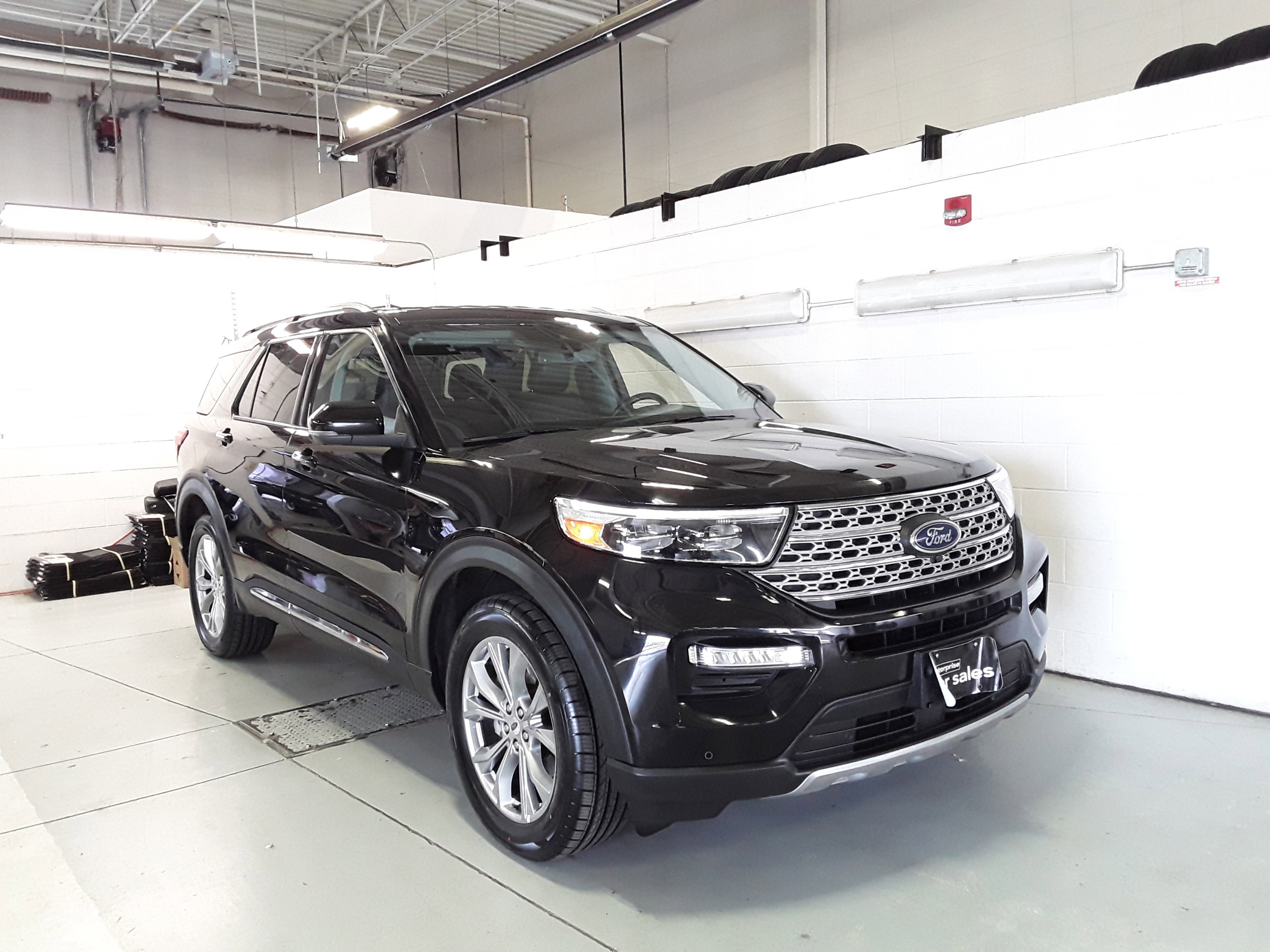 2023 Ford Explorer Limited 4WD