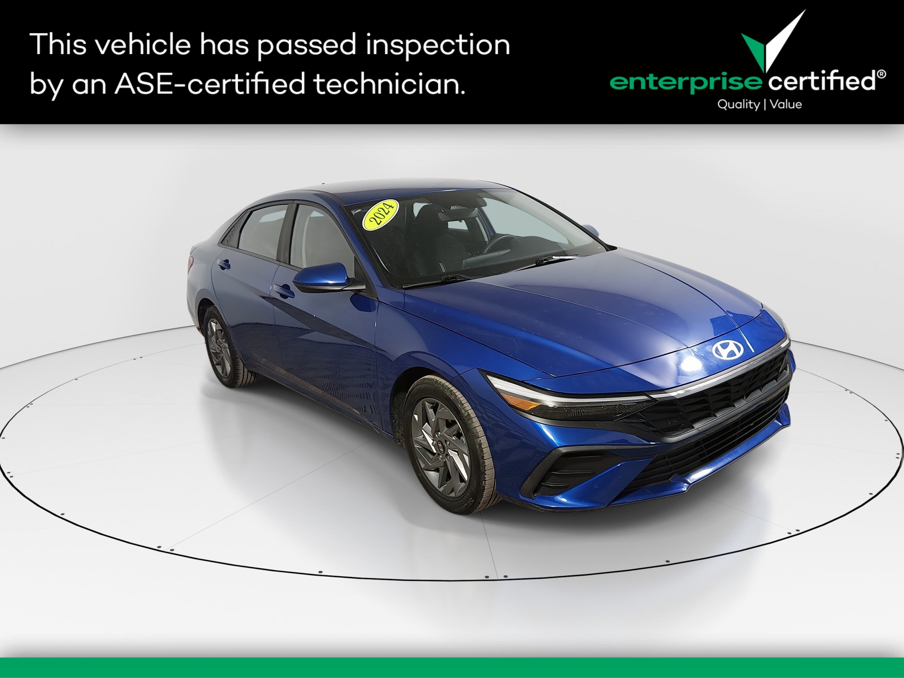 2024 Hyundai Elantra SEL's photo