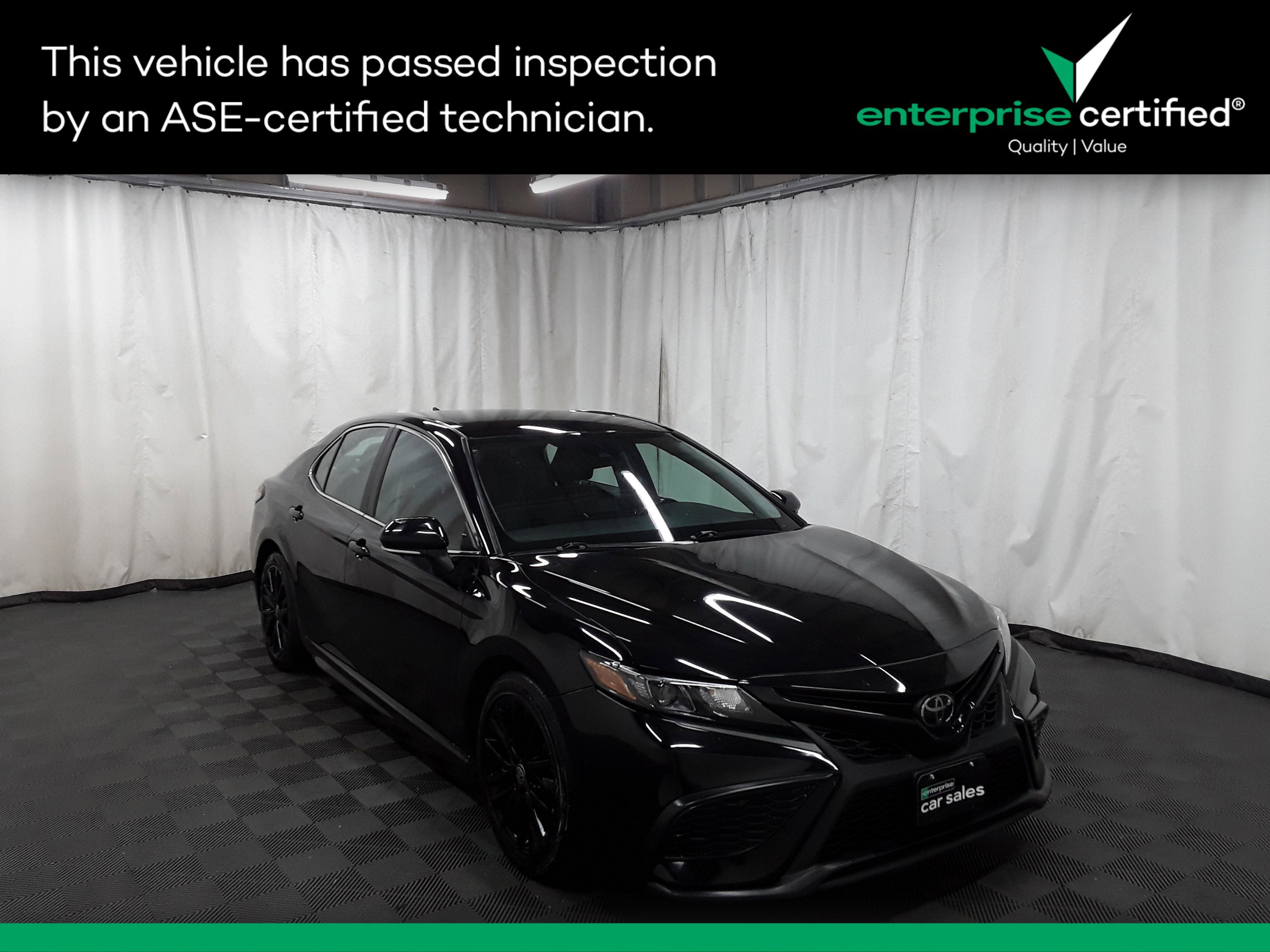 2023 Toyota Camry SE Auto