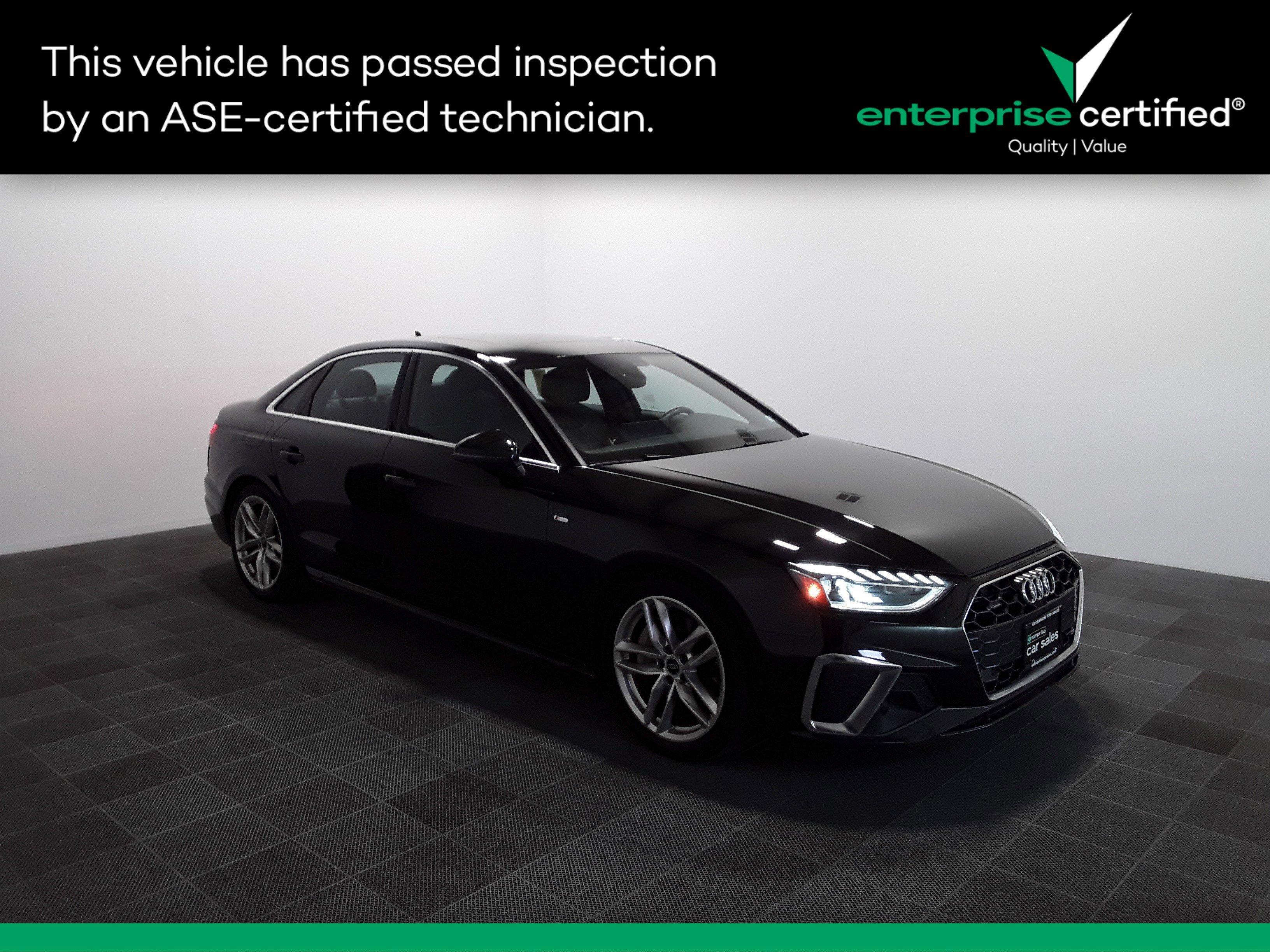 2023 Audi A4 Sedan S line Premium Plus 45 TFSI quattro