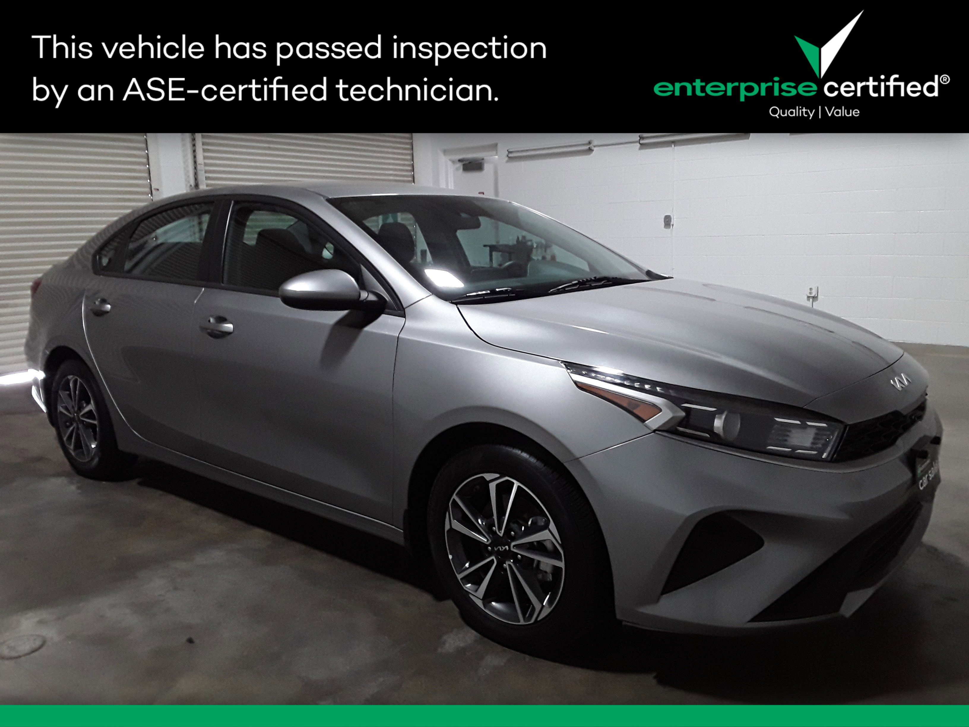 2023 Kia Forte LXS IVT