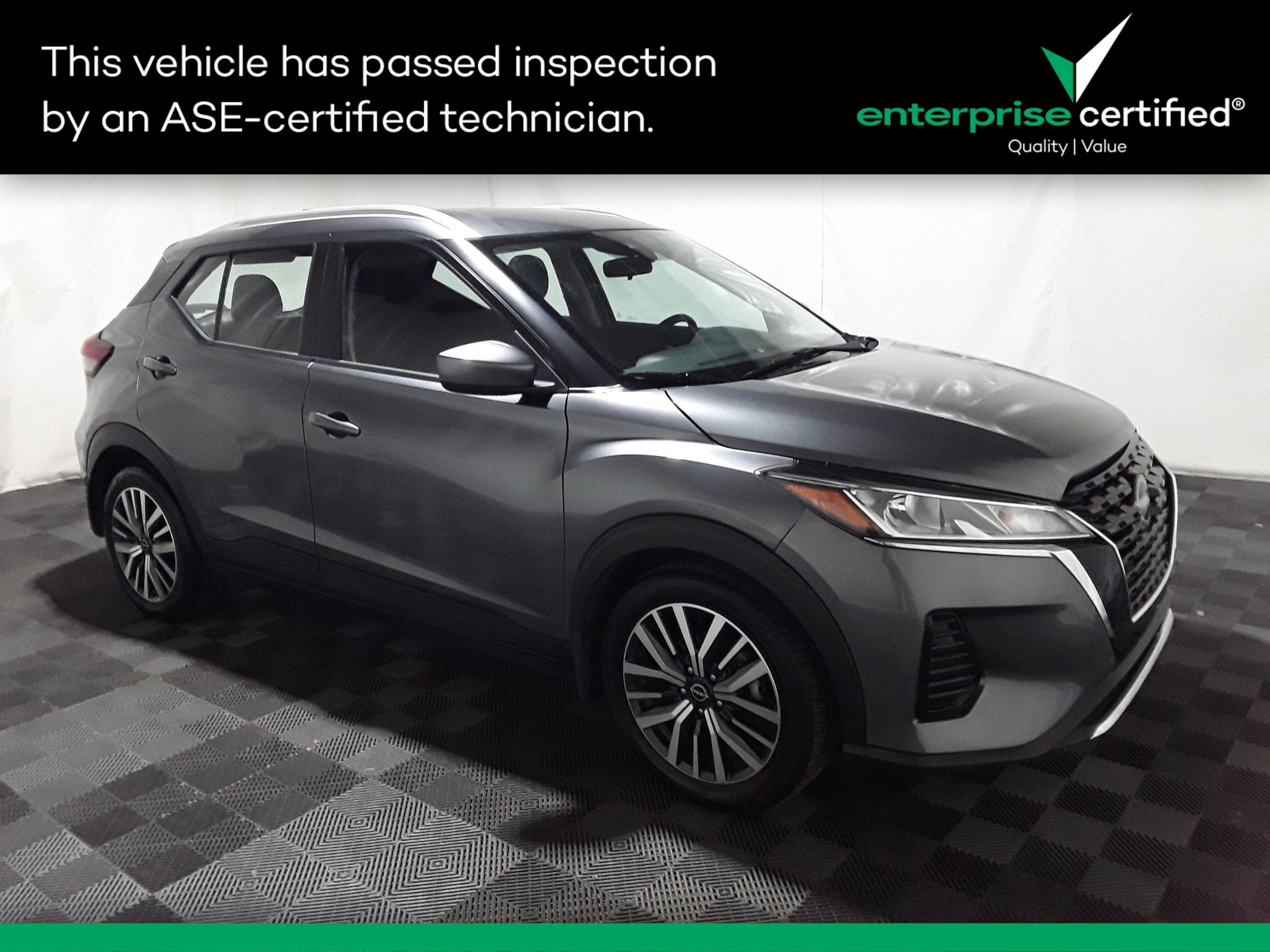 2023 Nissan Kicks SV