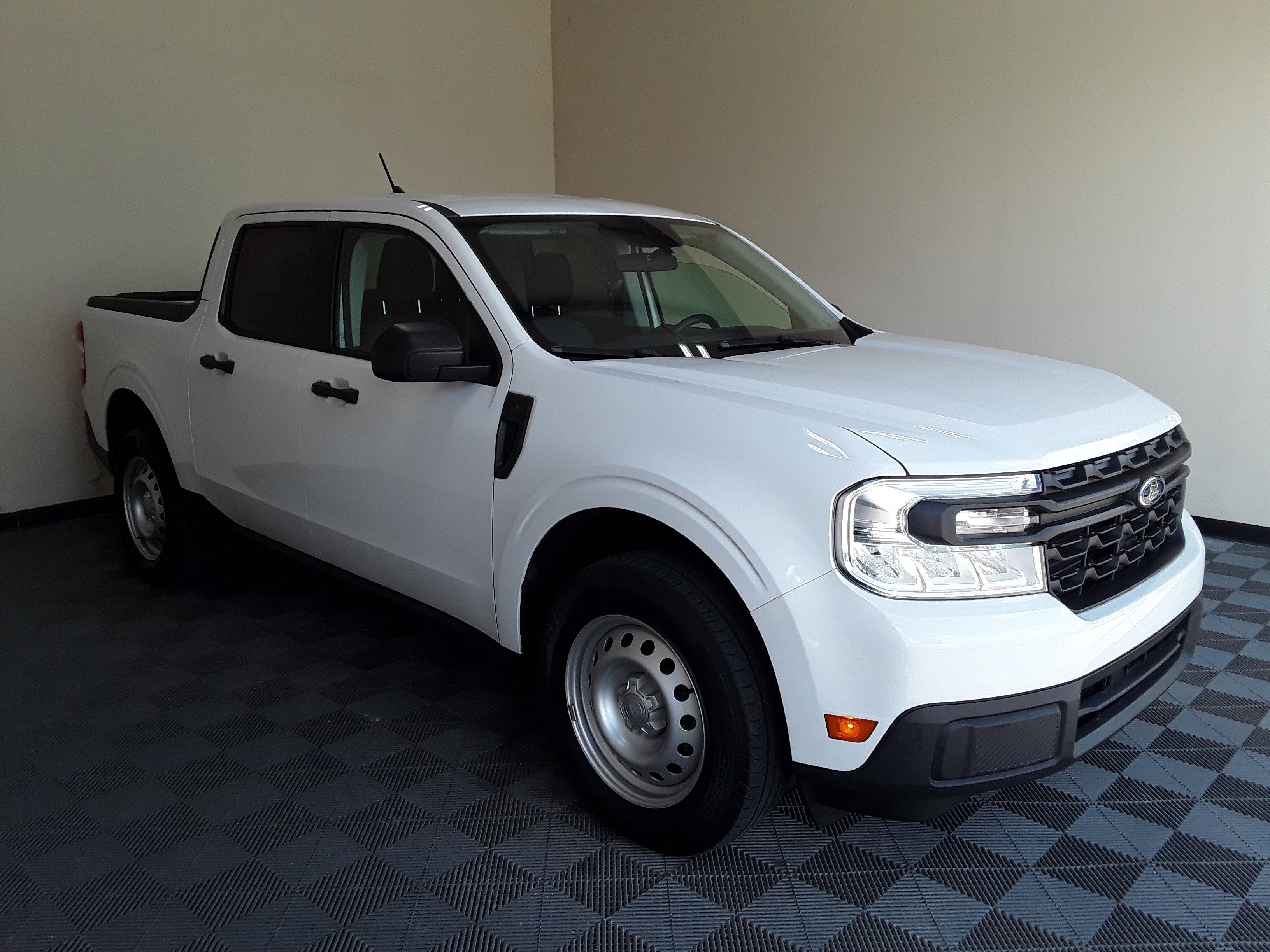 2022 Ford Maverick XL FWD SuperCrew