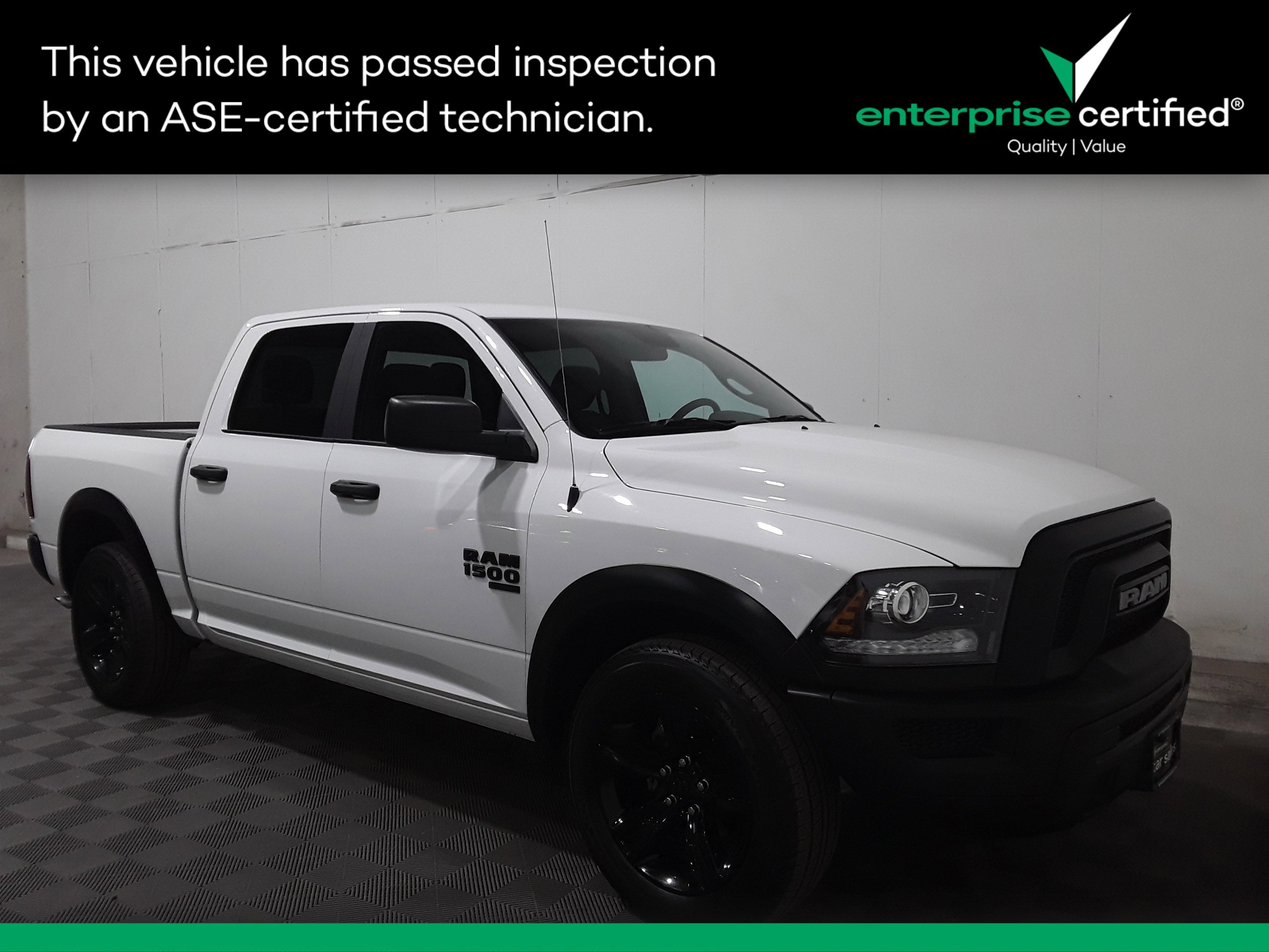 2024 Ram 1500 Classic Warlock 4x2 Crew Cab 5'7