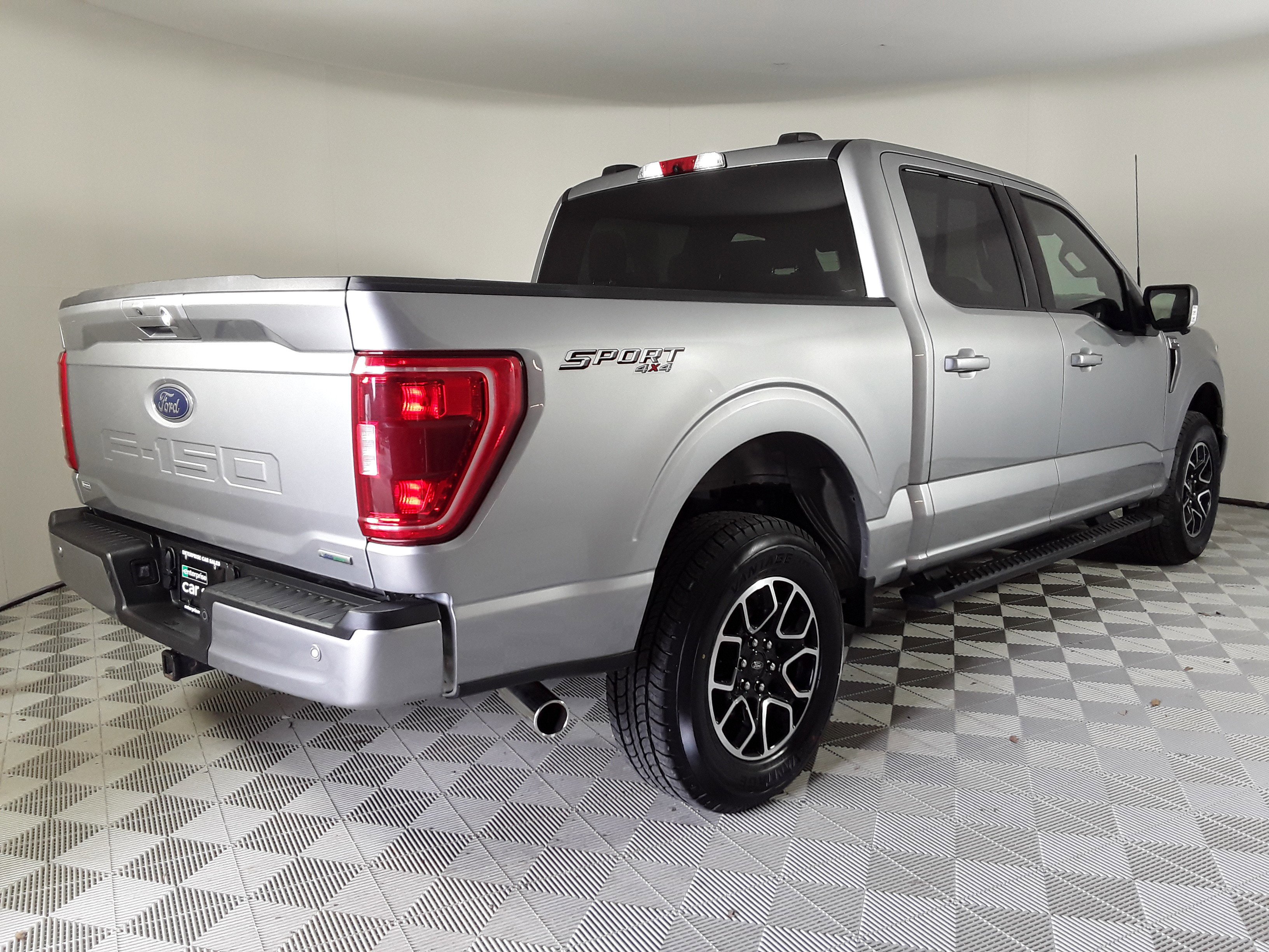 Image 4 of Used 2022 Ford F-150 XLT 4WD SuperCrew 5.5' Box