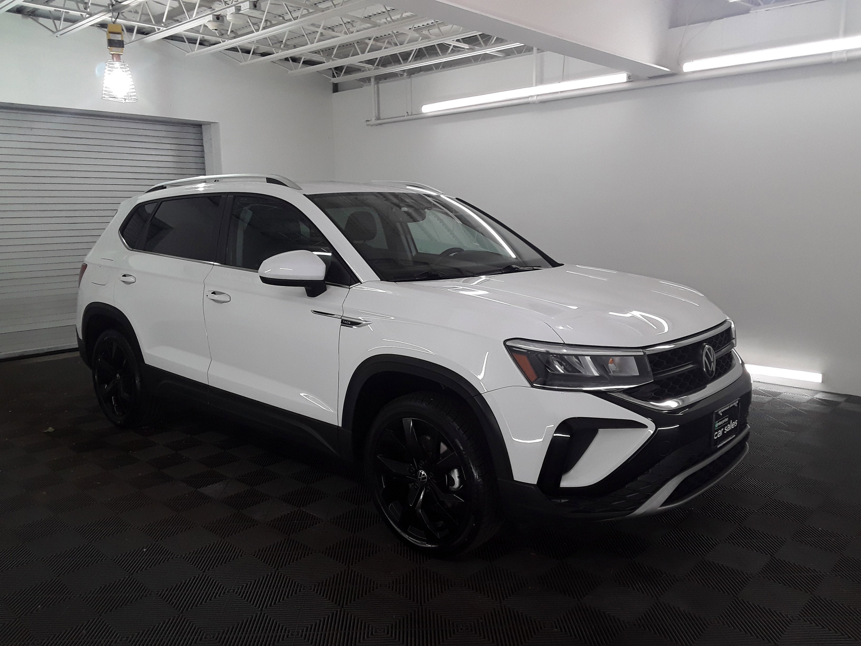 2023 Volkswagen Taos SE FWD