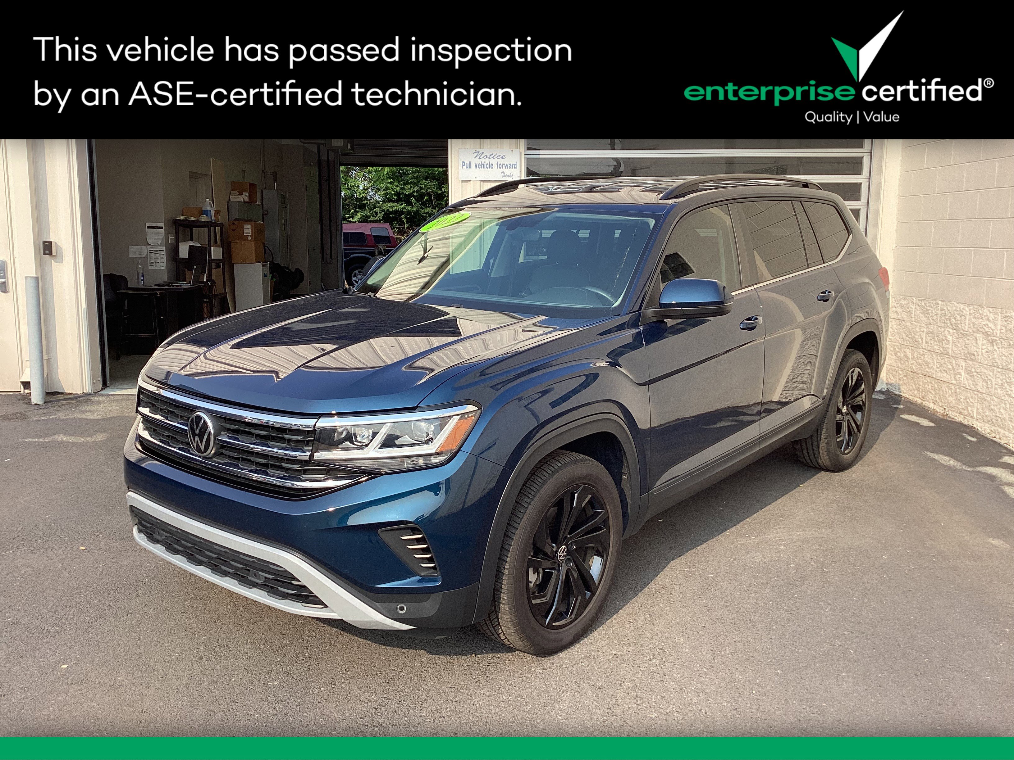 2022 Volkswagen Atlas 2.0T SE w/Technology FWD