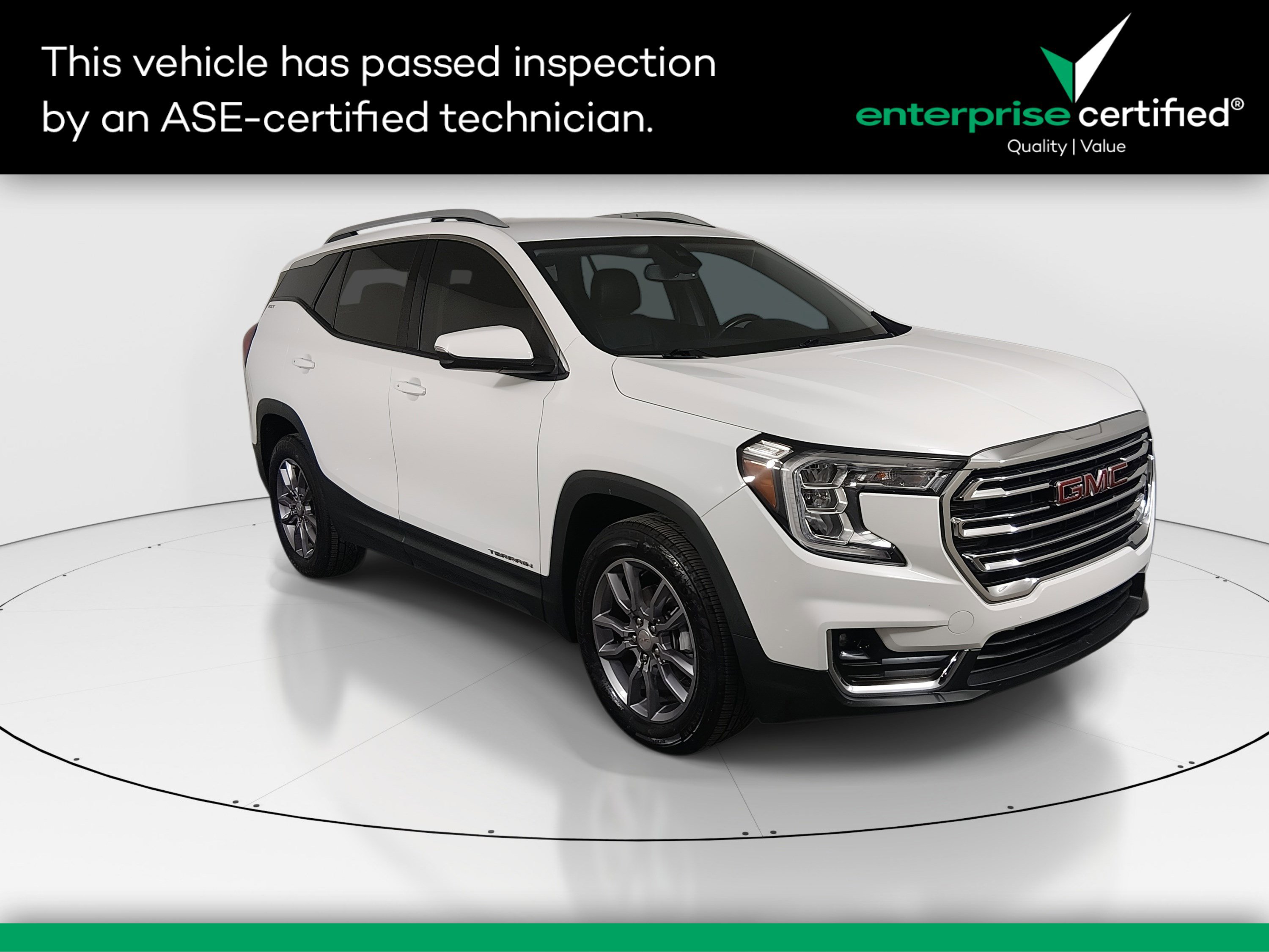 2023 GMC Terrain SLT's photo