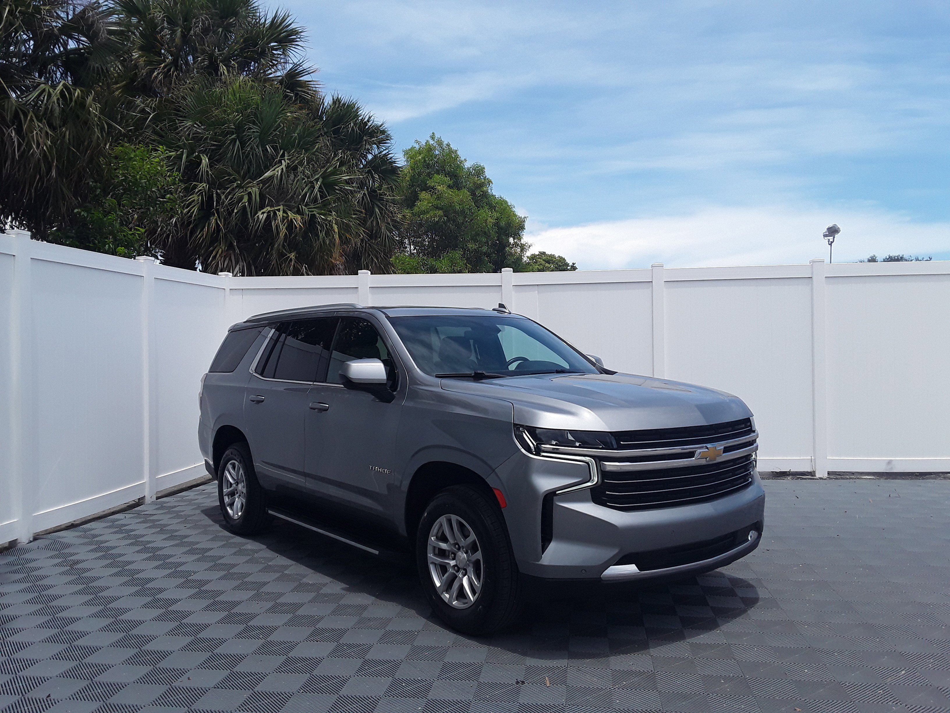 2023 Chevrolet Tahoe 2WD 4dr LT