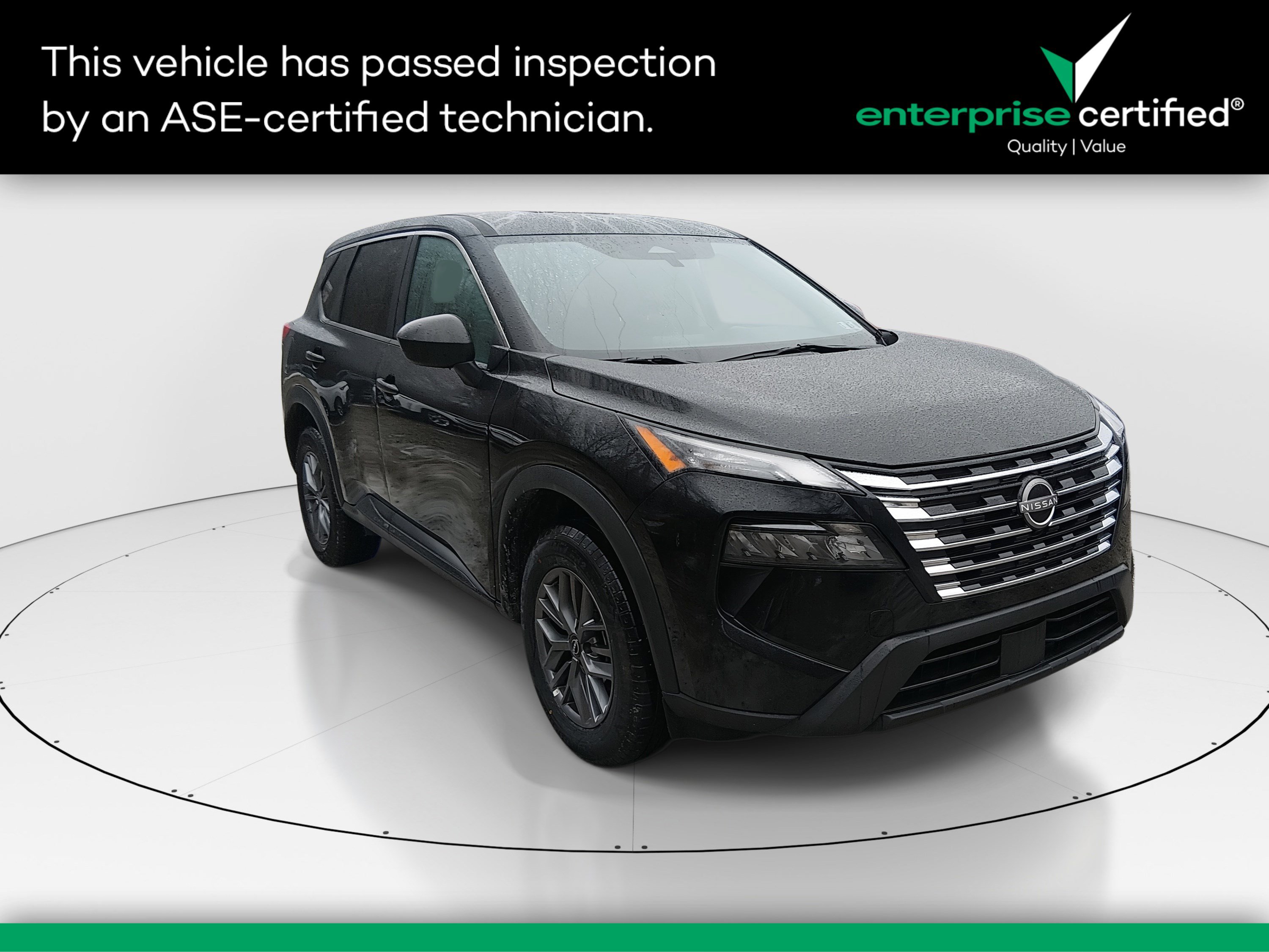 2024 Nissan Rogue S's photo