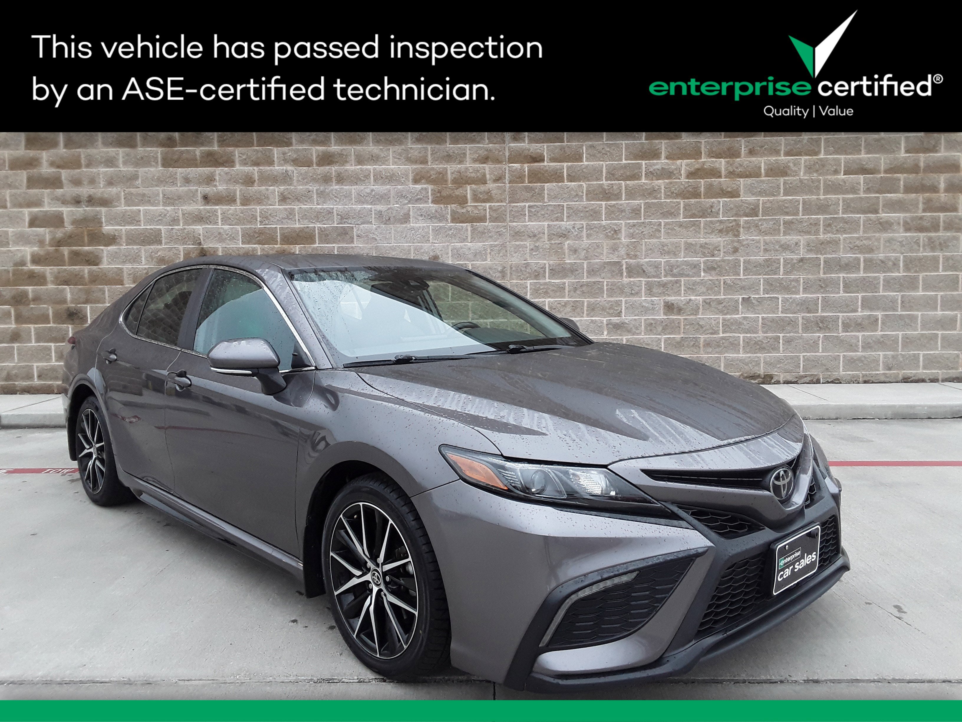 2023 Toyota Camry SE Auto