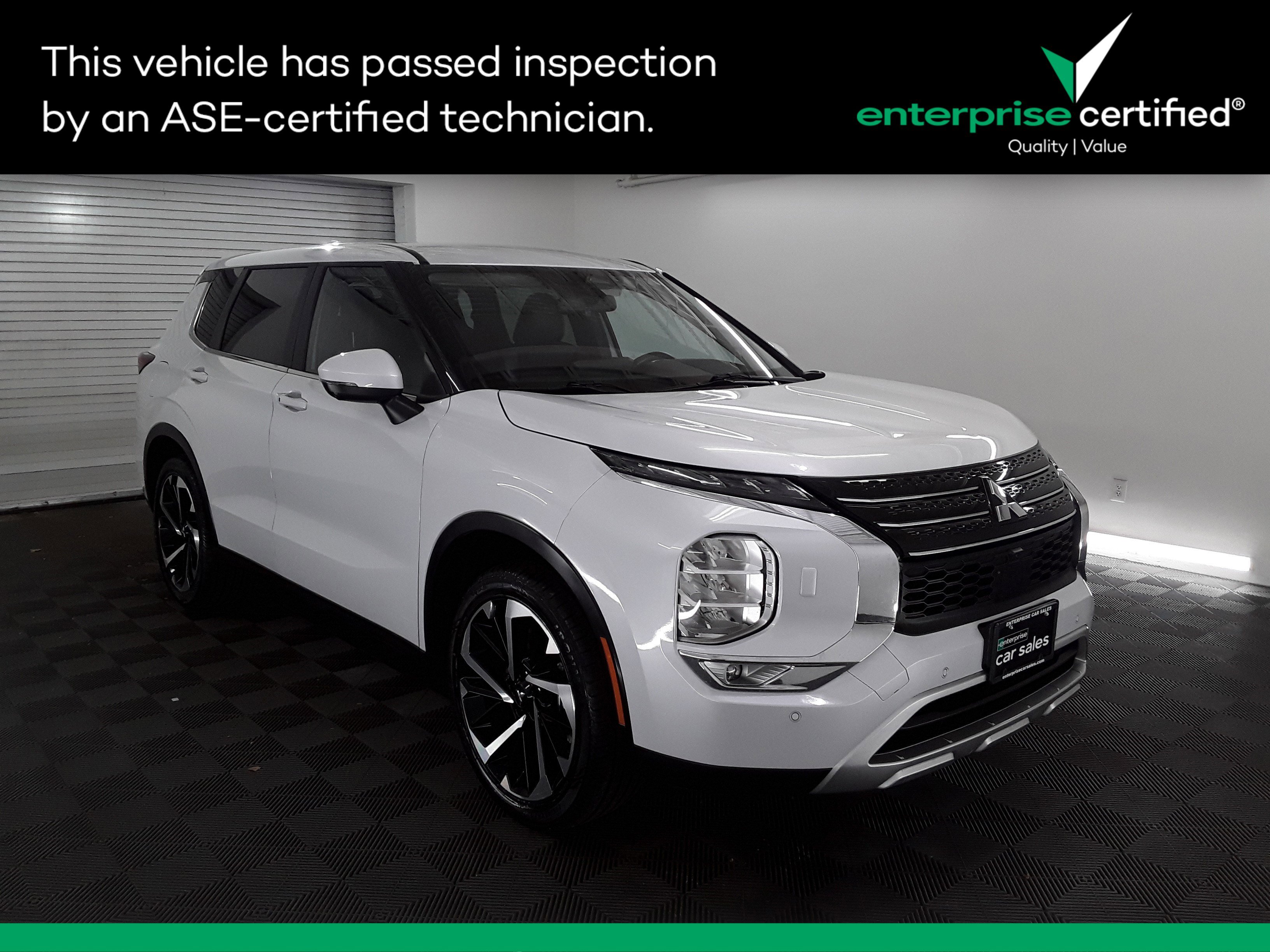 Used 2024 Mitsubishi Outlander SE S-AWC
