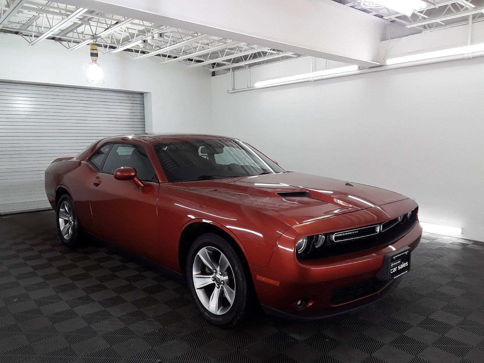 2021 Dodge Challenger SXT RWD