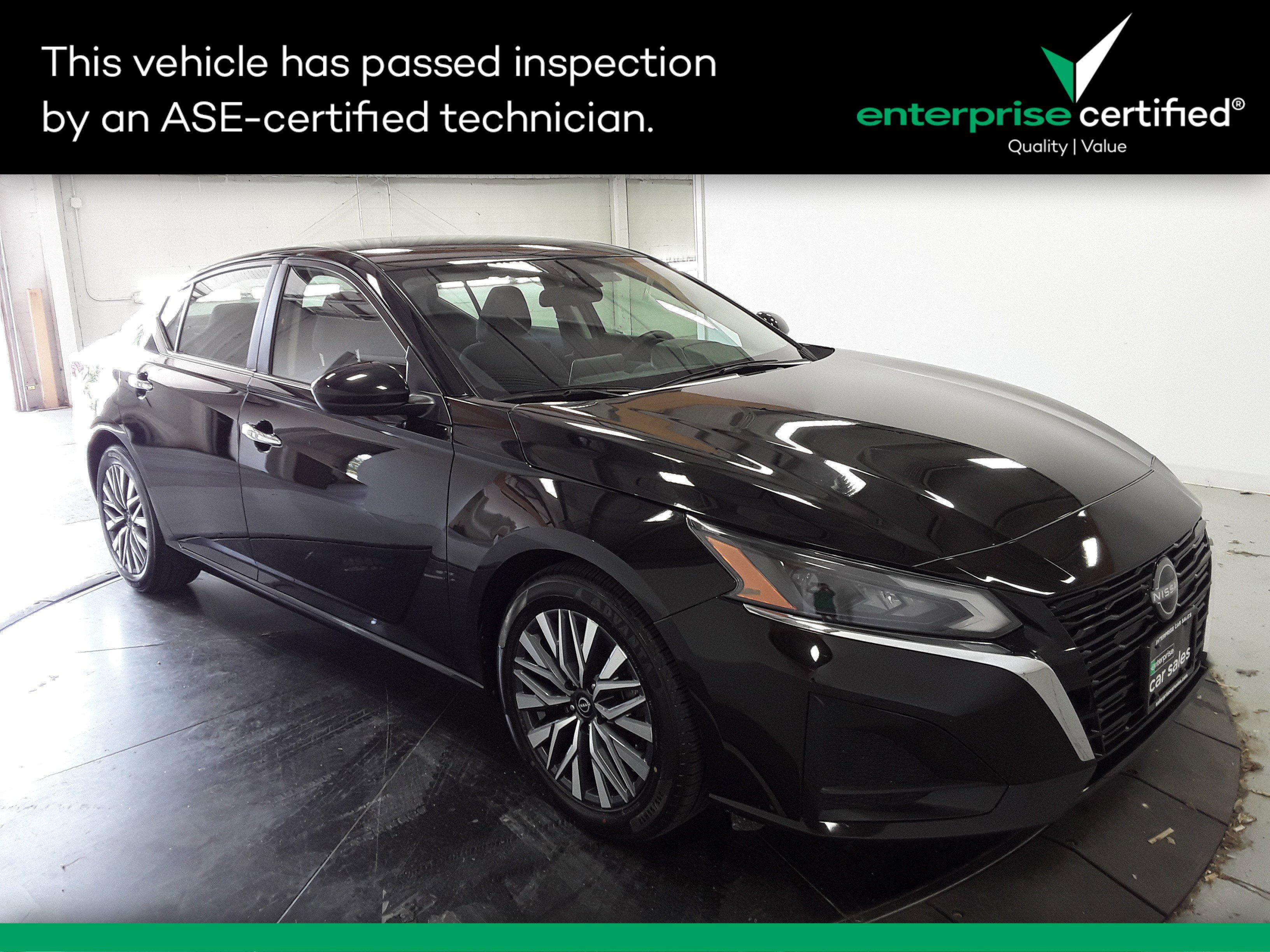 Used 2023 Nissan Altima 2.5 SV Sedan