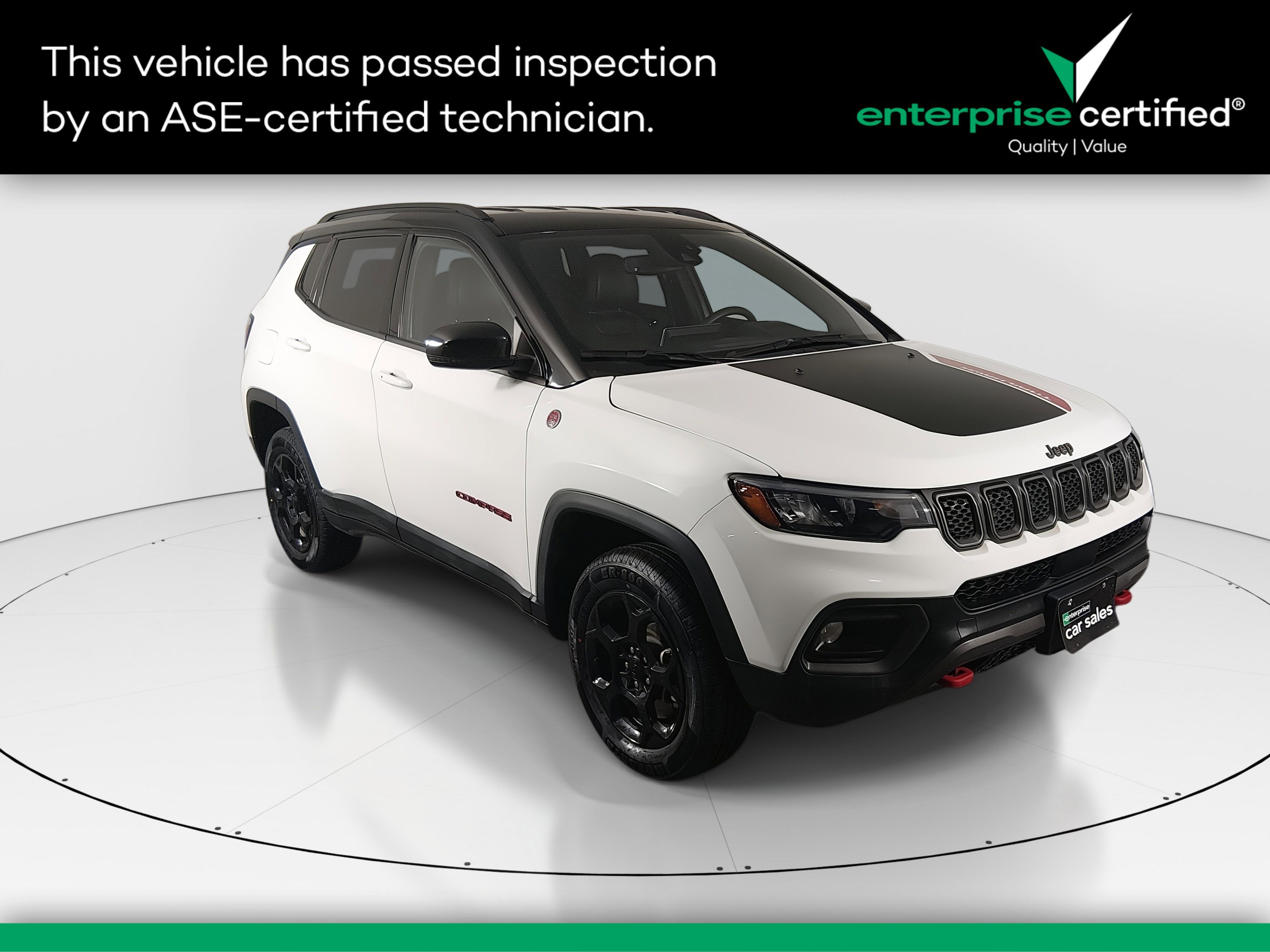 2023 Jeep Compass Trailhawk's photo