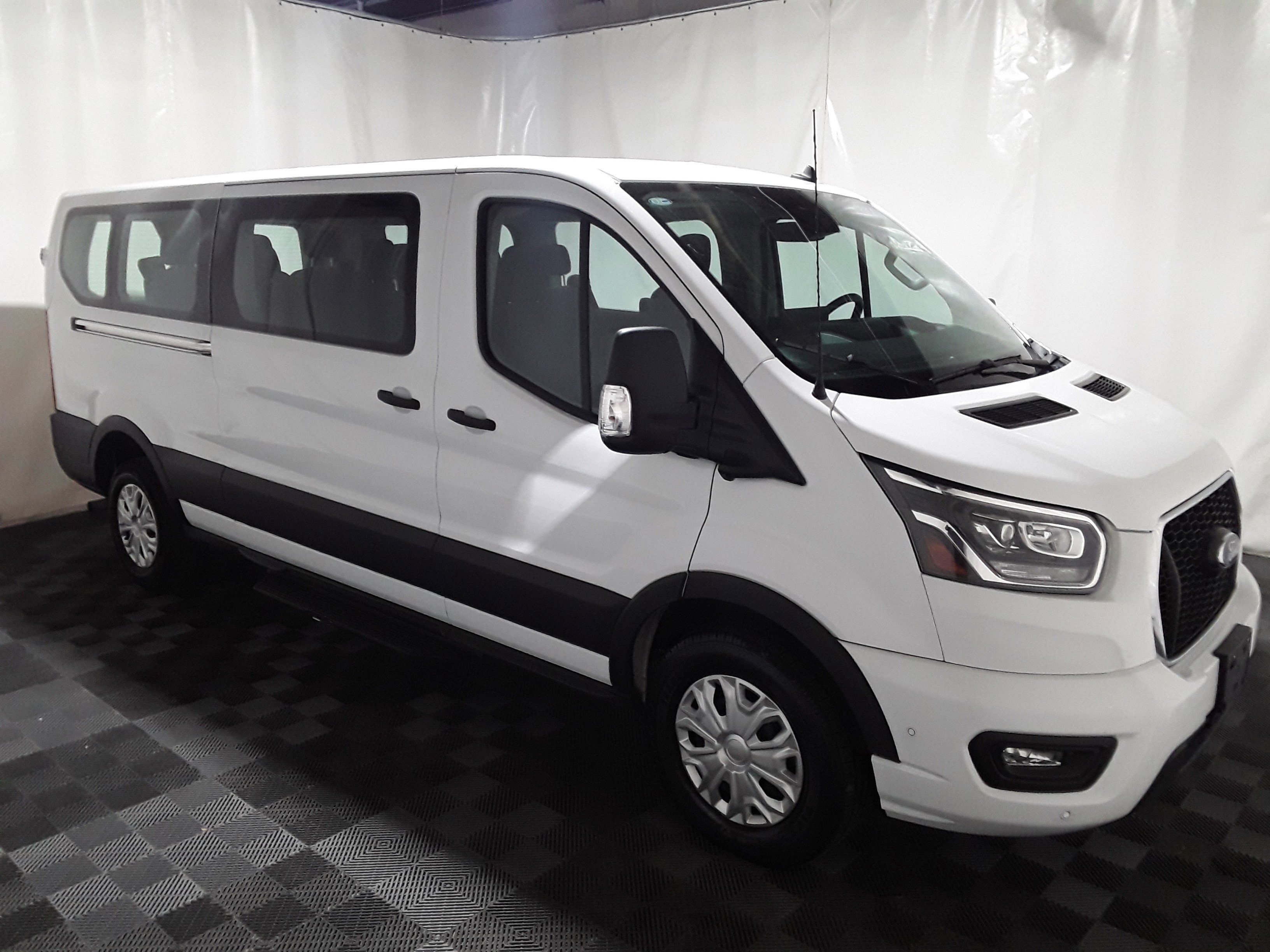 Used 2023 Ford Transit Passenger Wagon 