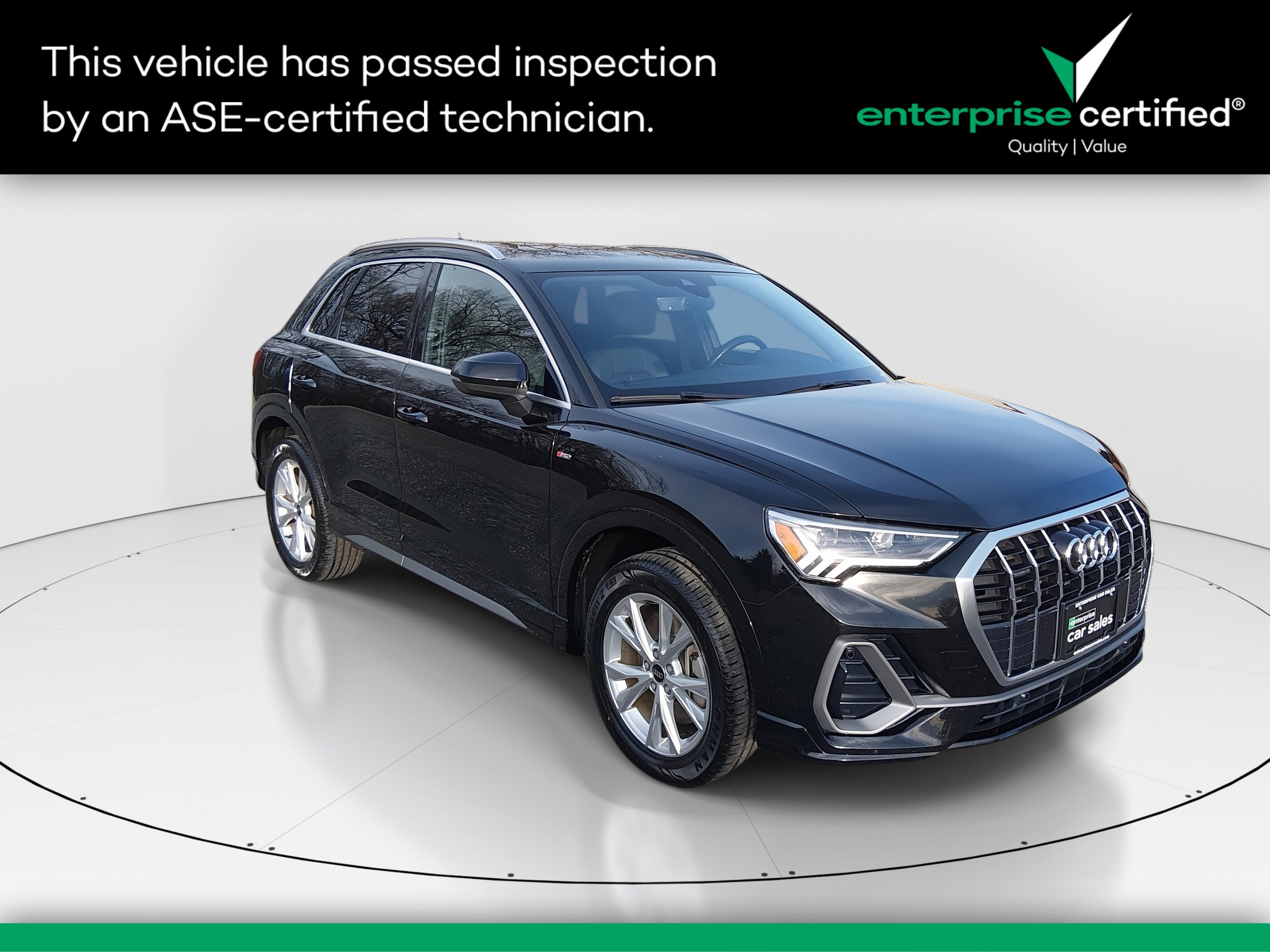 2024 Audi Q3 S Line Premium's photo