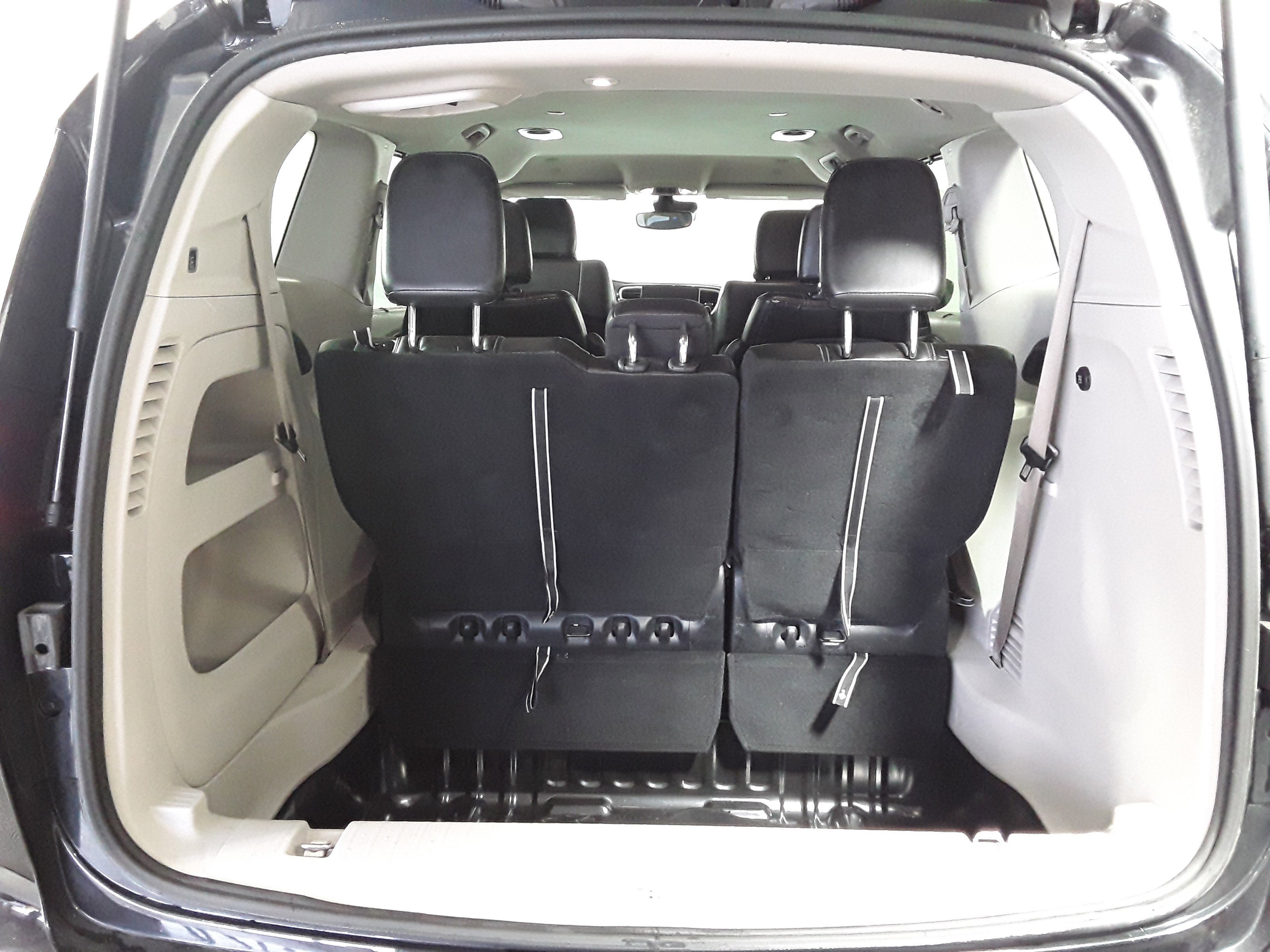 Image of Used 2024 Chrysler Pacifica Touring L FWD