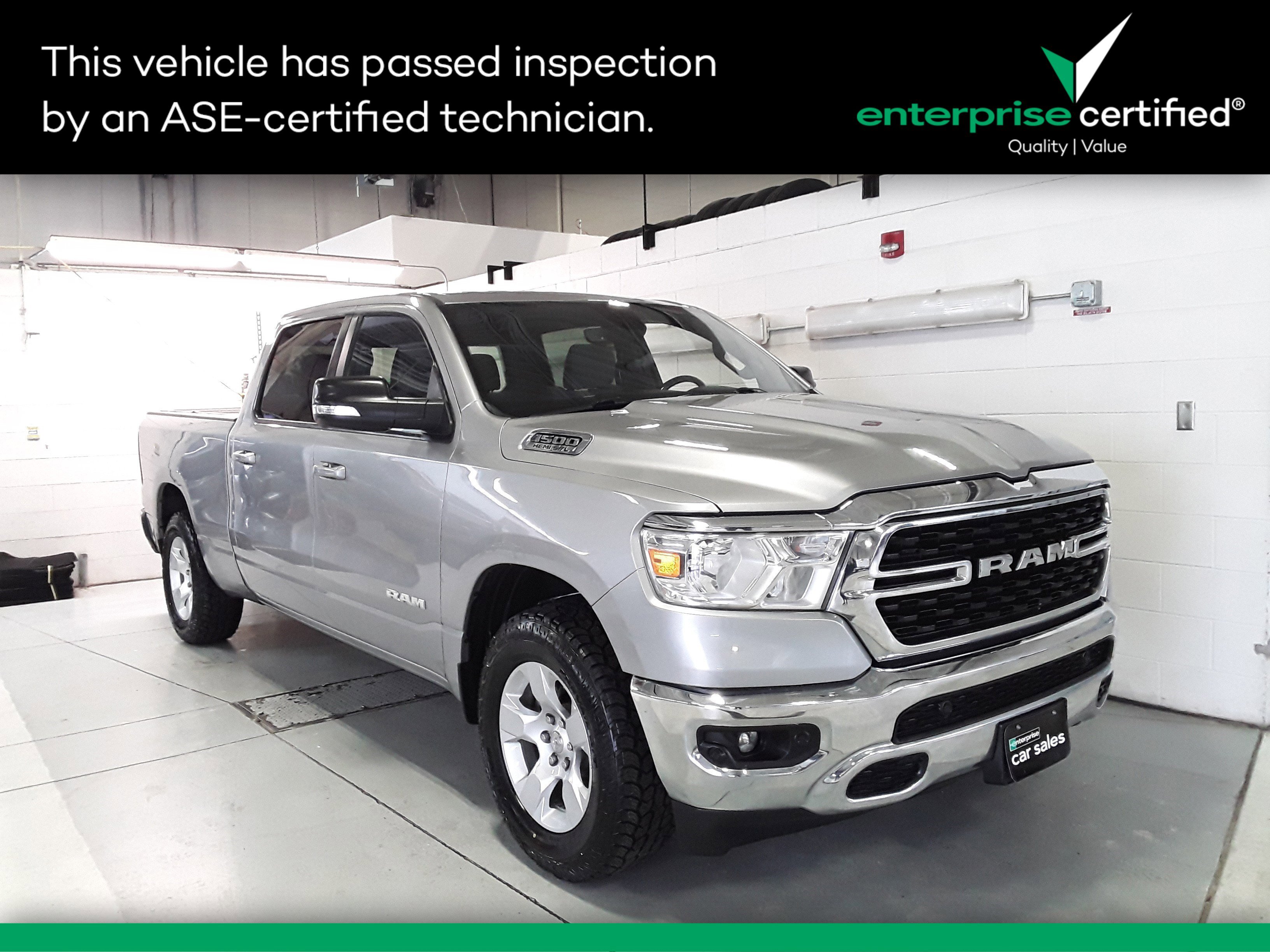 2022 Ram 1500 Big Horn 4x4 Crew Cab 6'4