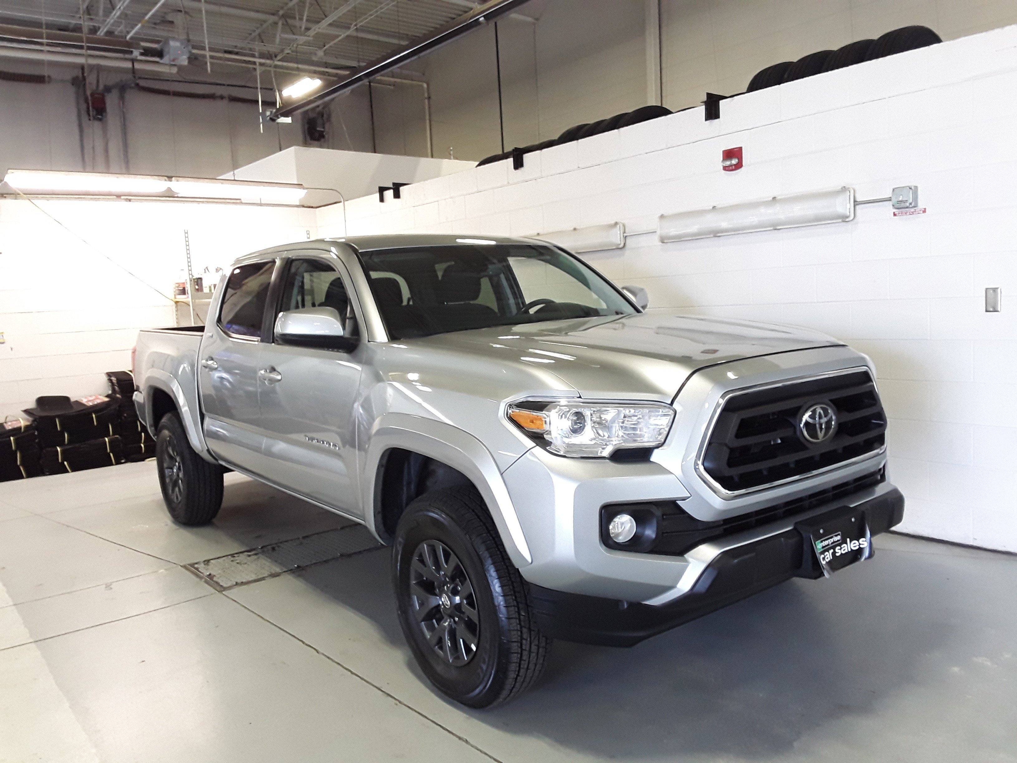 2023 Toyota Tacoma 4WD SR5 Double Cab 5' Bed V6 AT