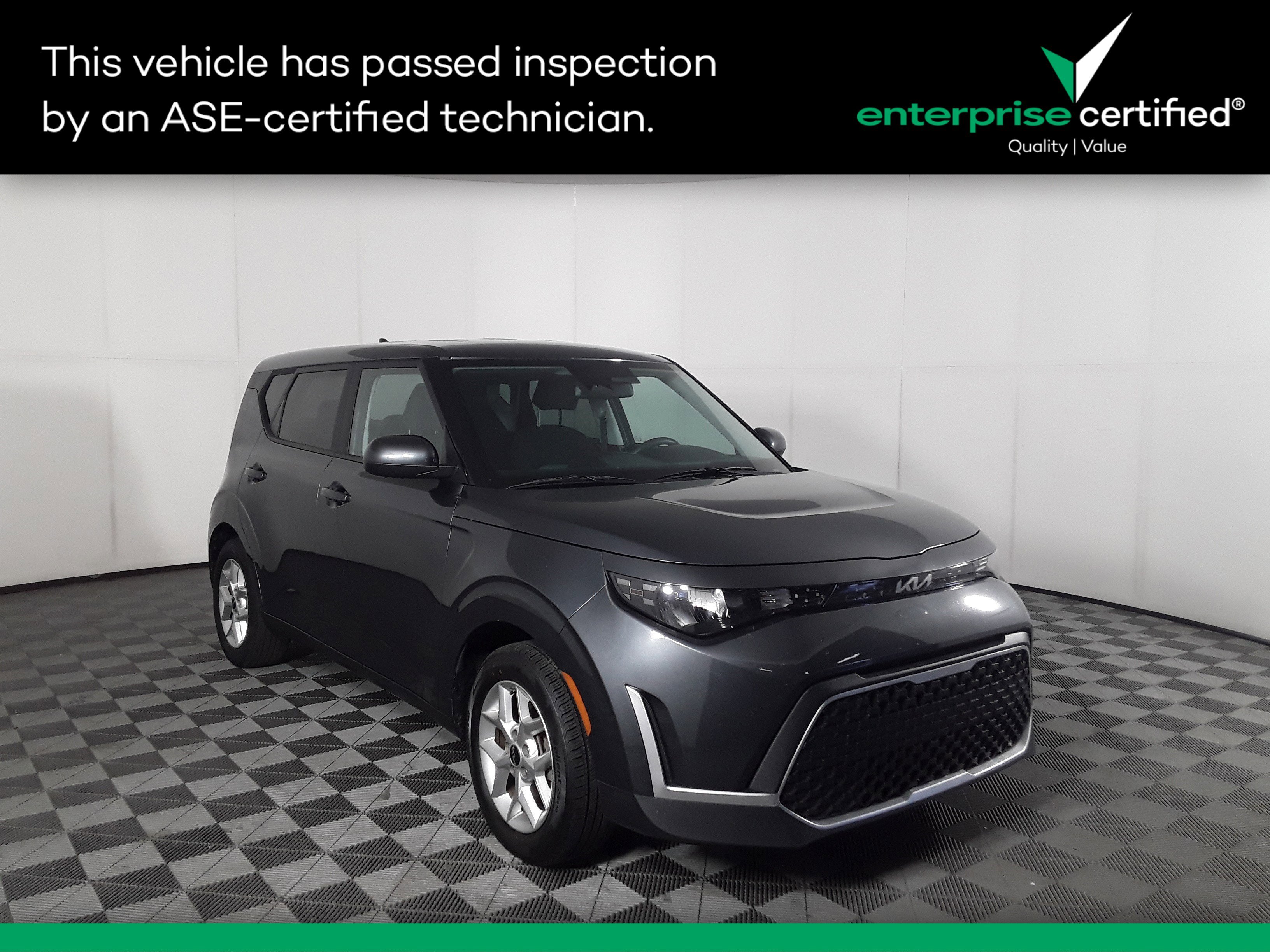 Used 2024 Kia Soul LX IVT