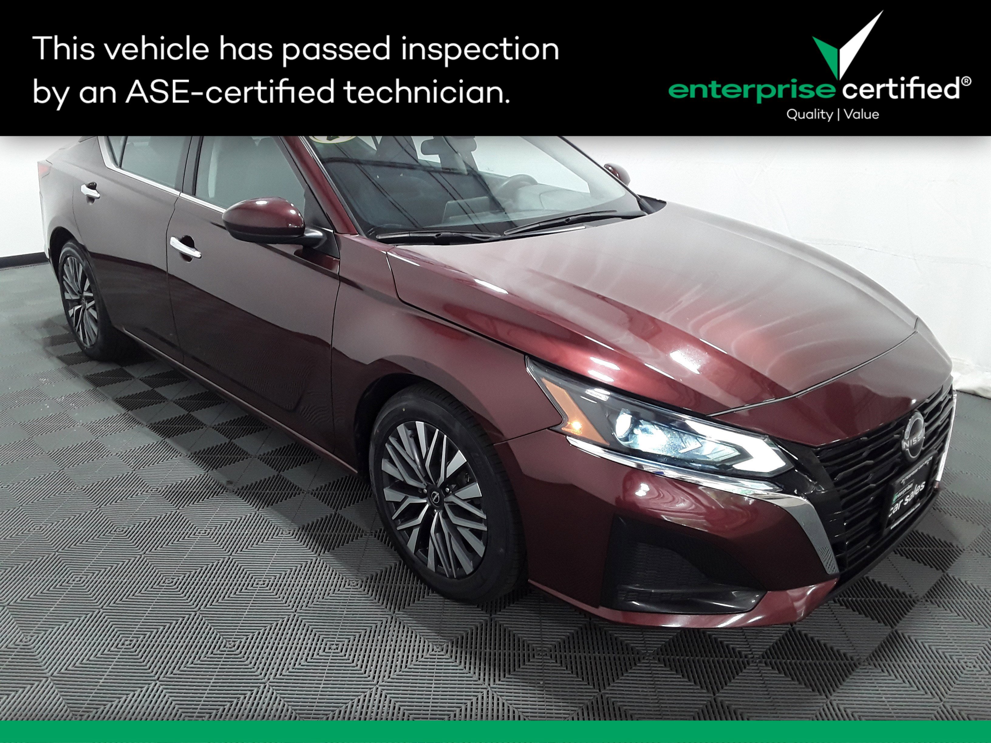 Used 2023 Nissan Altima 2.5 SV Sedan