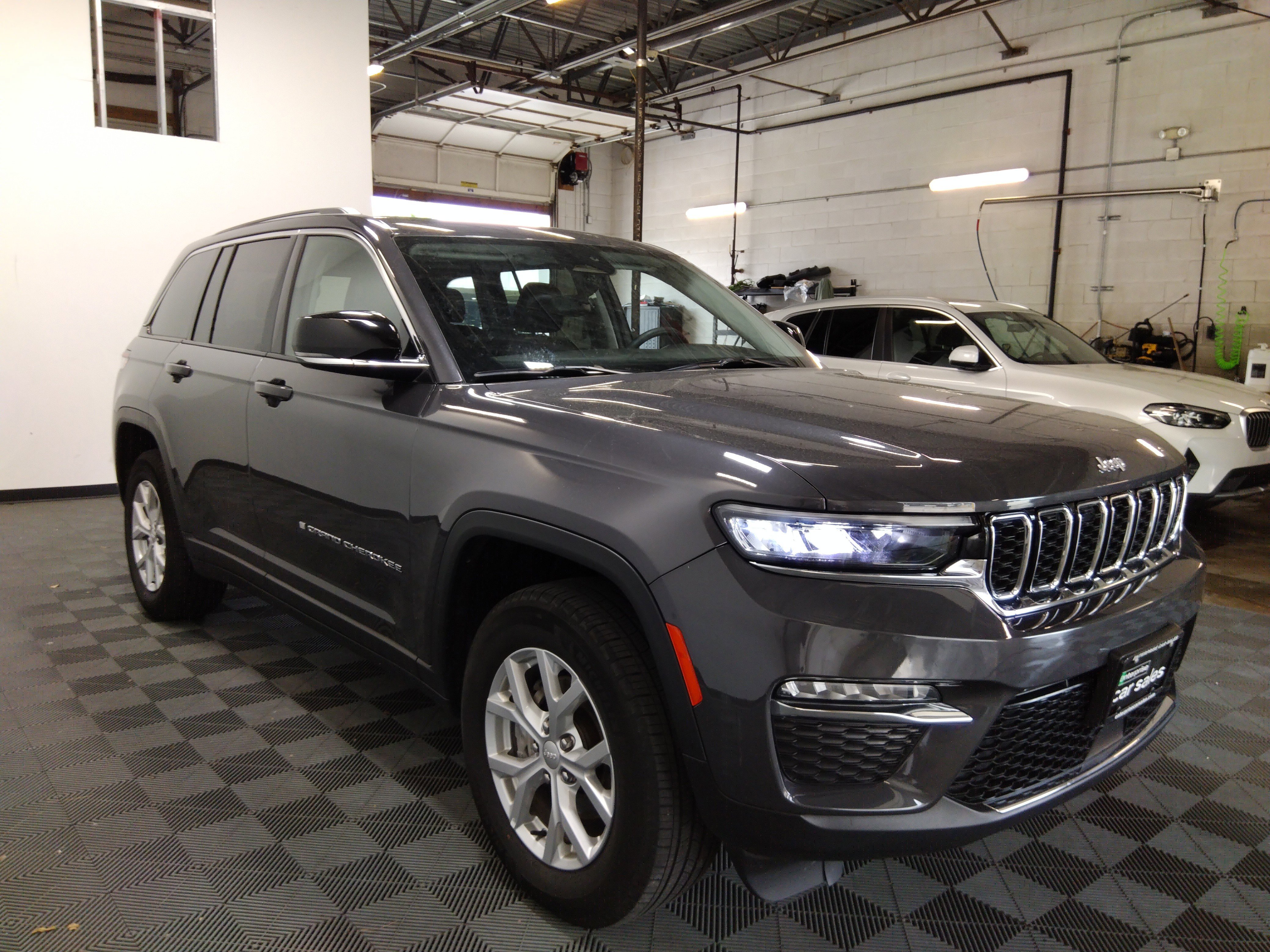 2023 Jeep Grand Cherokee Limited 4x4