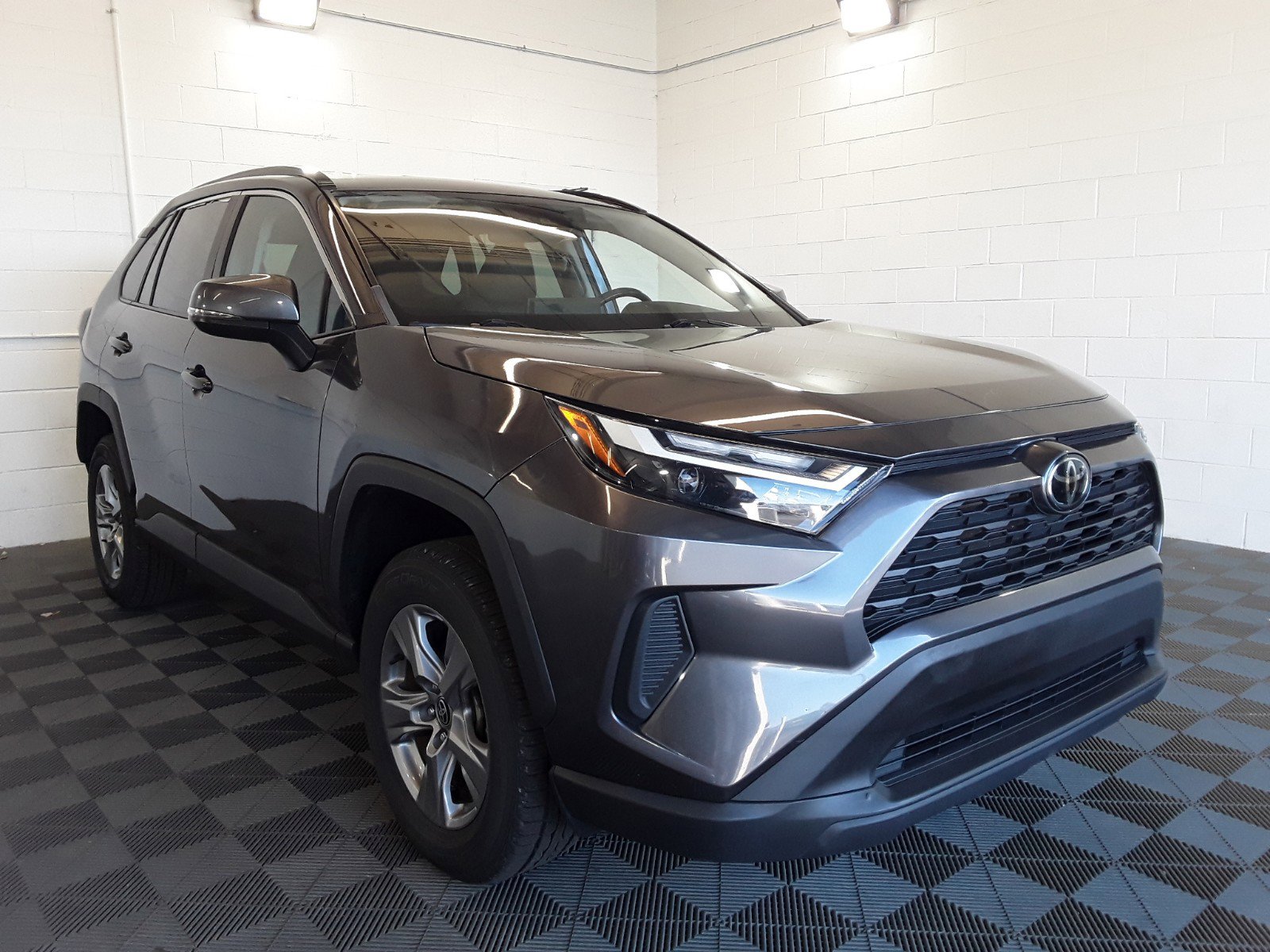 2022 Toyota RAV4 XLE FWD