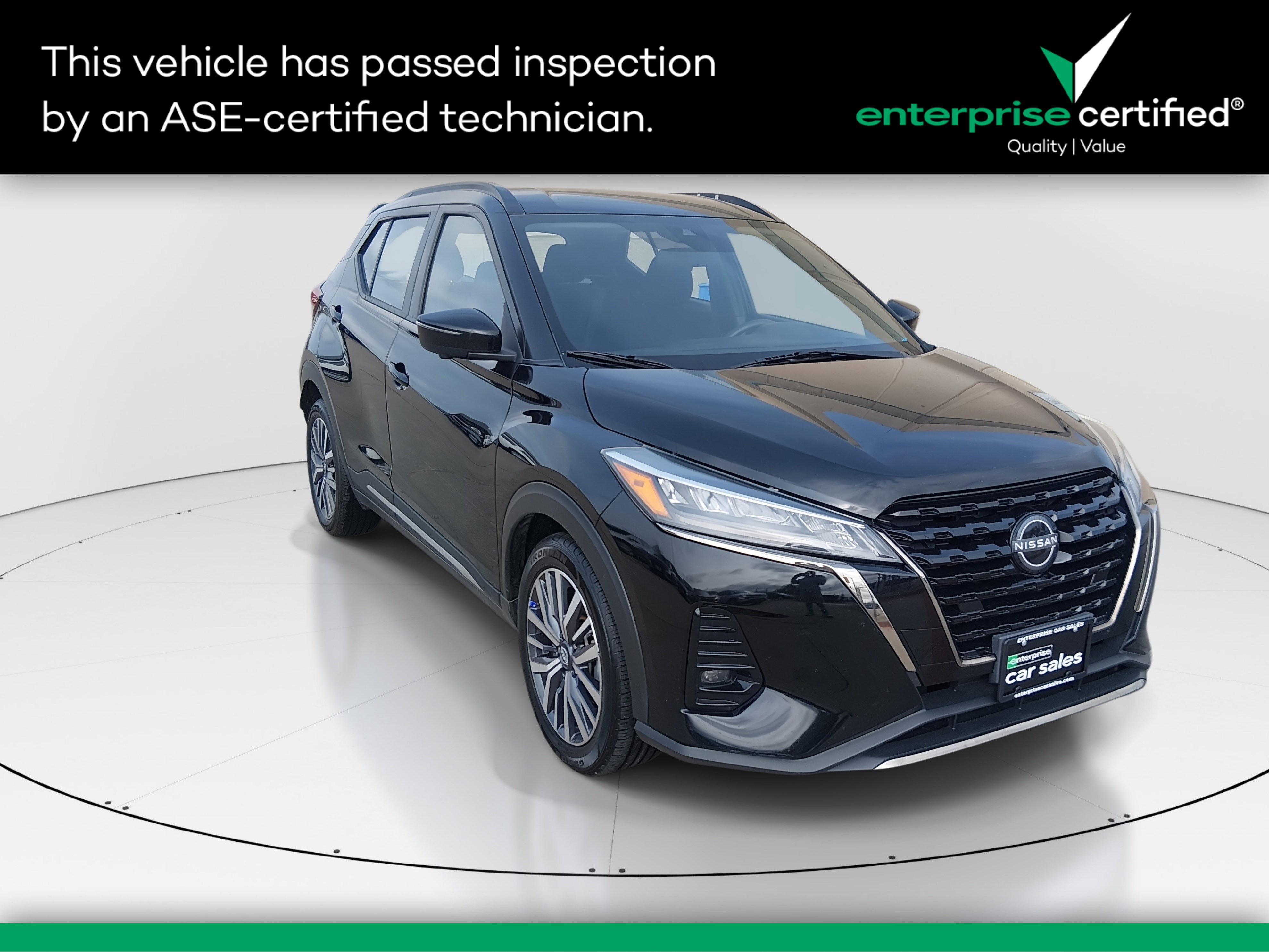 Used 2024 Nissan Kicks SR FWD