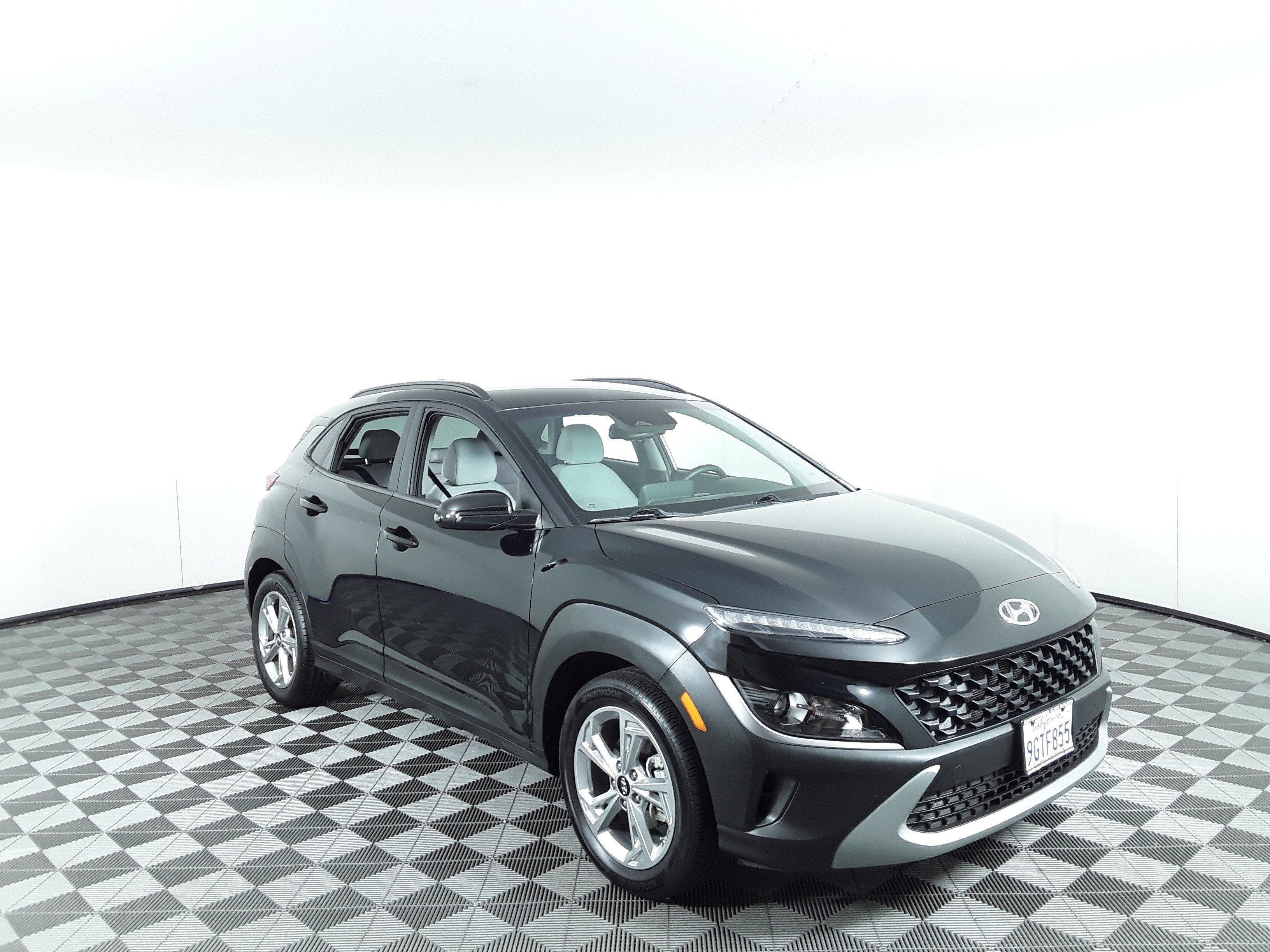 2023 Hyundai Kona SEL Auto FWD