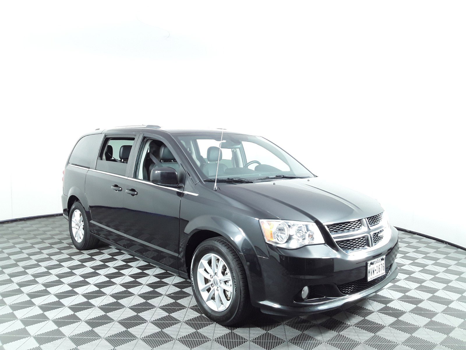 Used 2019 Dodge Grand Caravan SXT Wagon