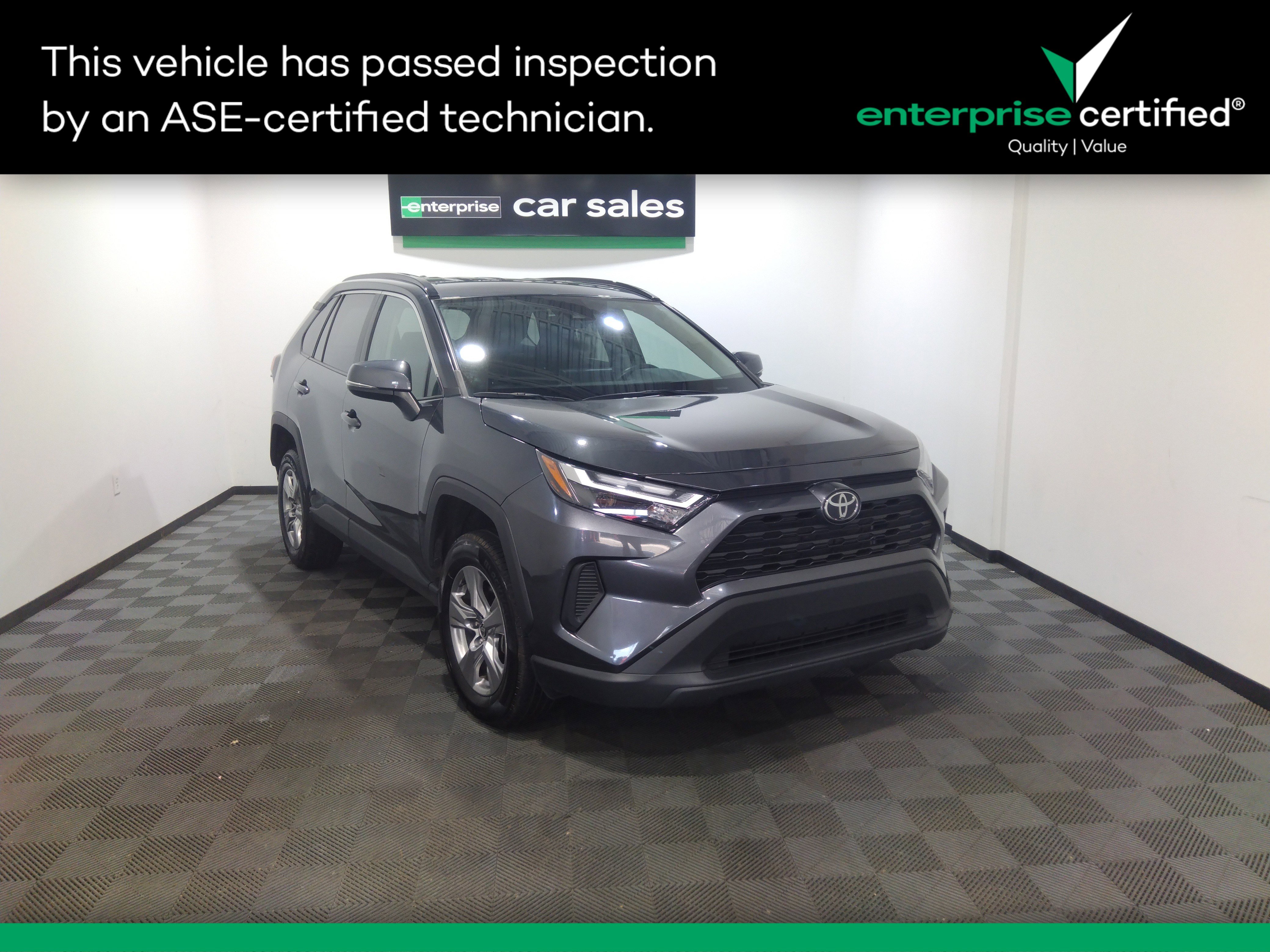 2023 Toyota RAV4 XLE FWD