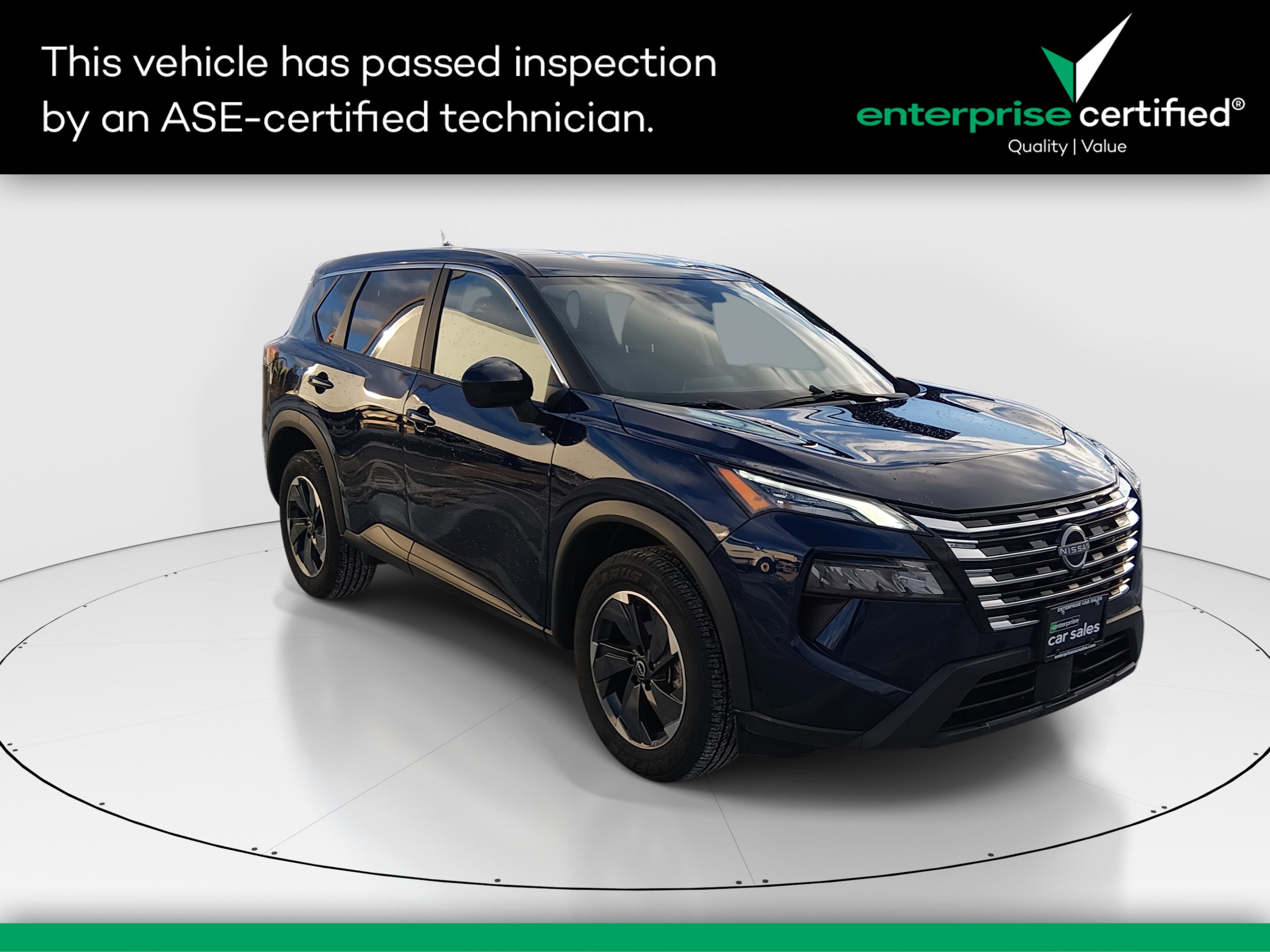 2024 Nissan Rogue SV's photo