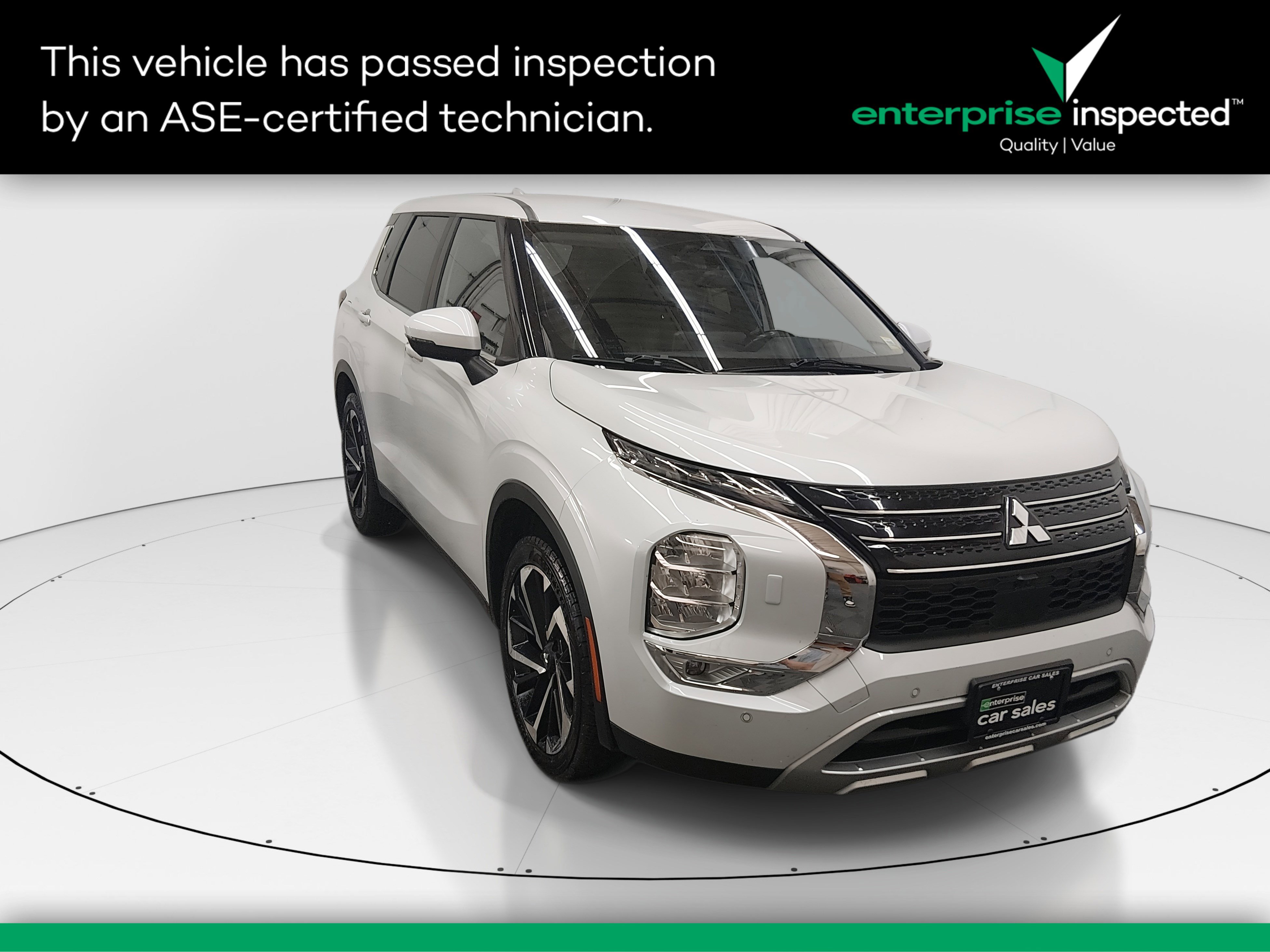 Used 2024 Mitsubishi Outlander SE S-AWC