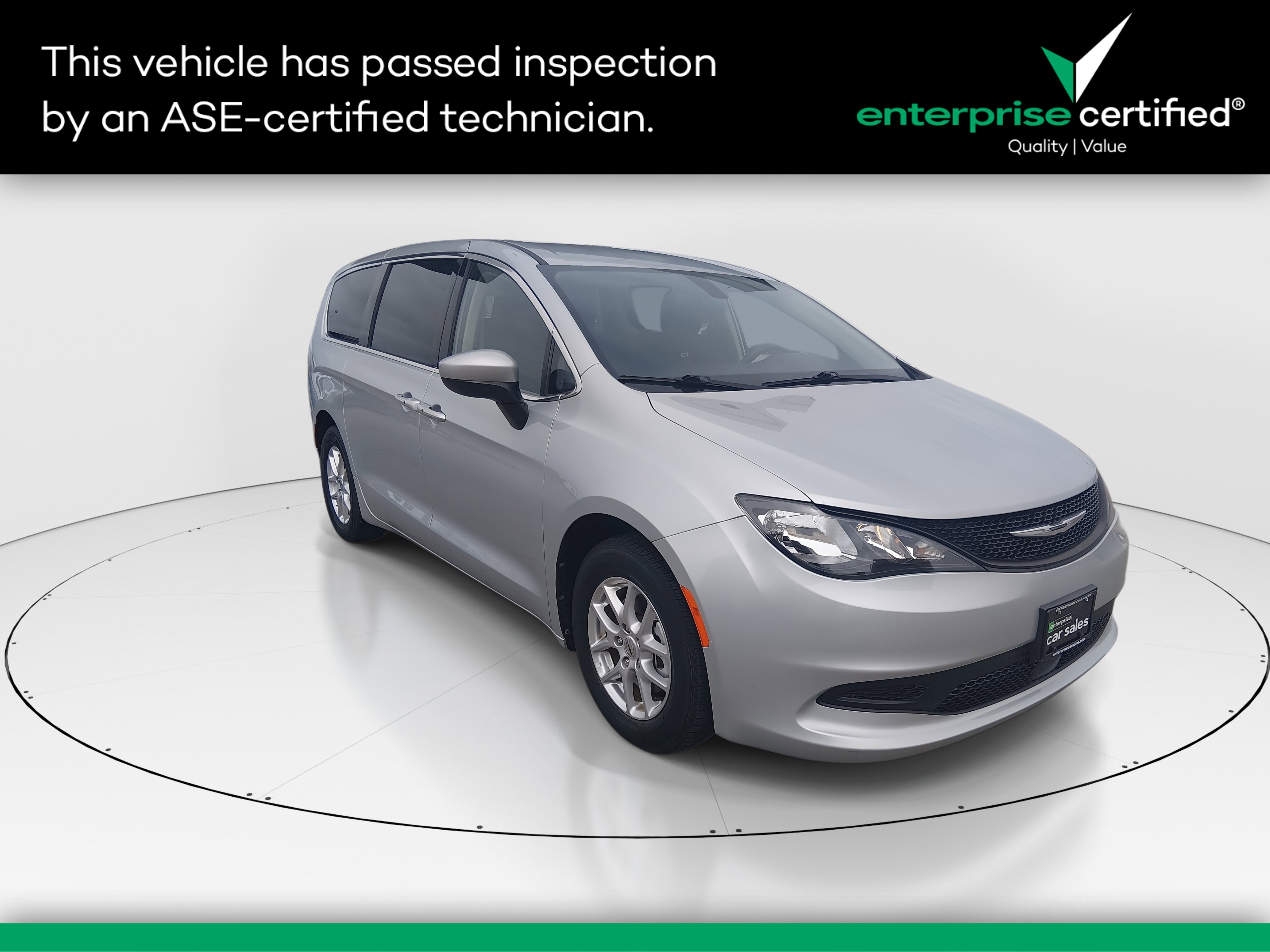 2022 Chrysler Voyager
