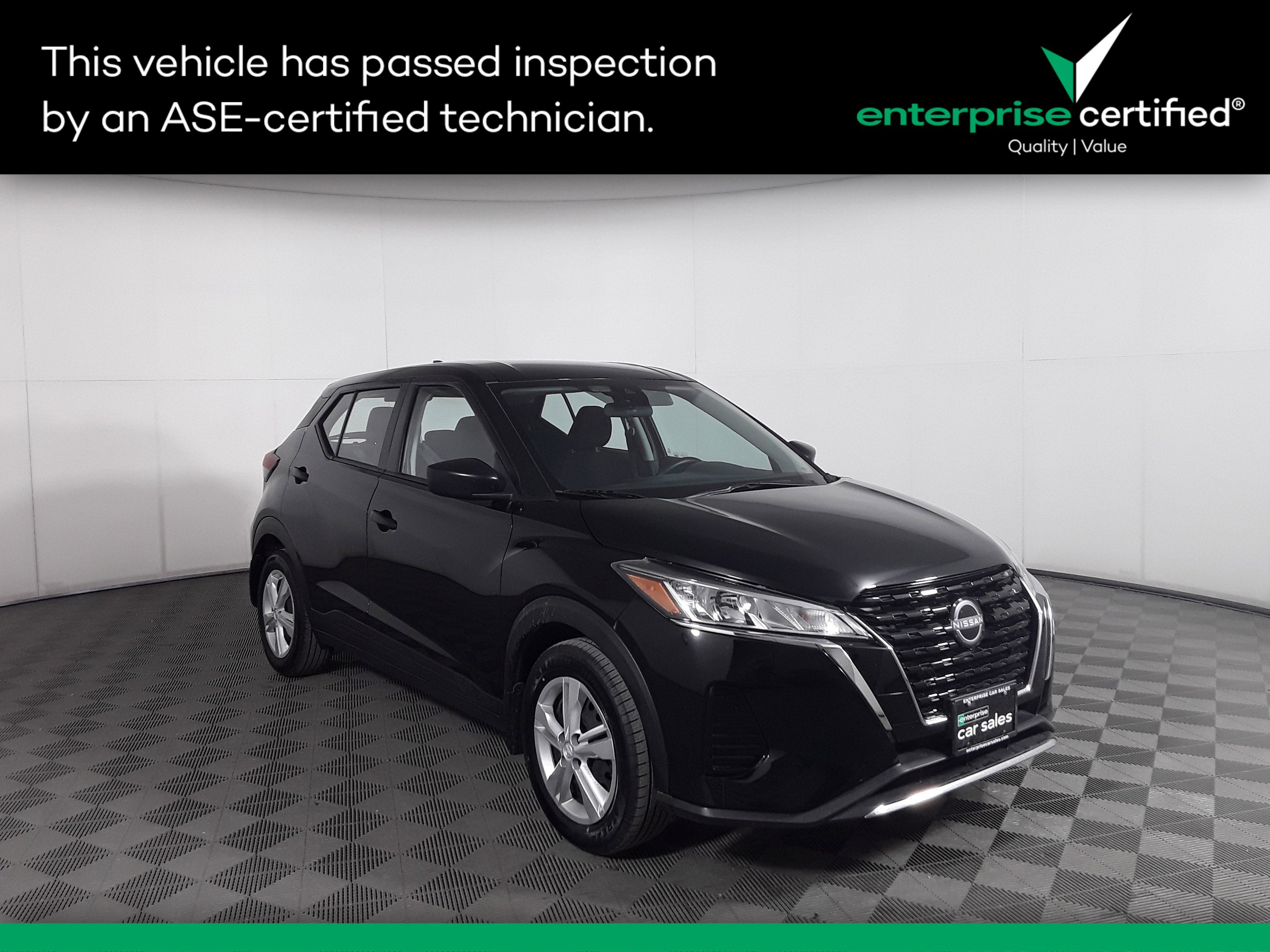 2023 Nissan Kicks S FWD