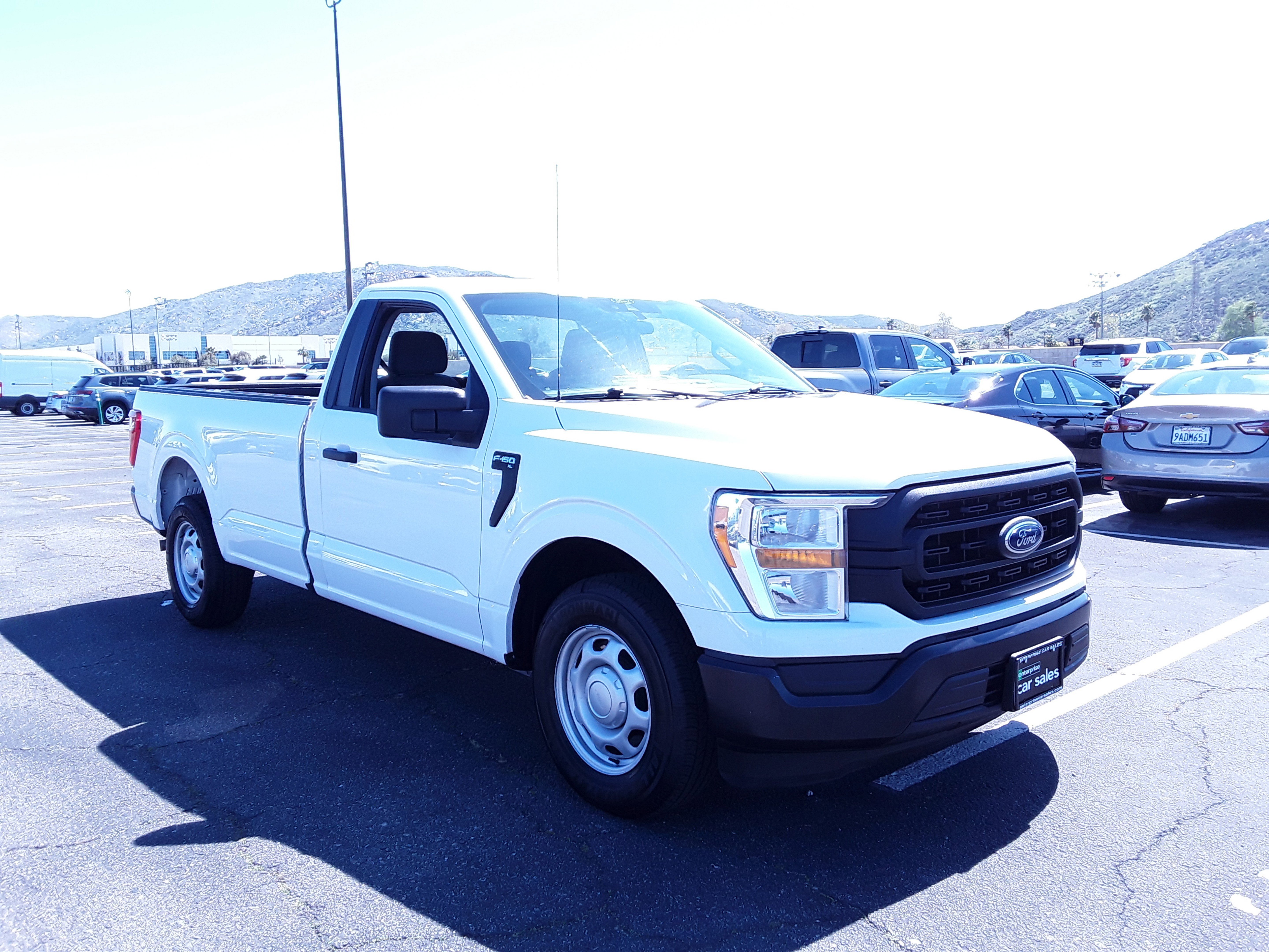 2021 Ford F-150 XL 2WD Reg Cab 8' Box