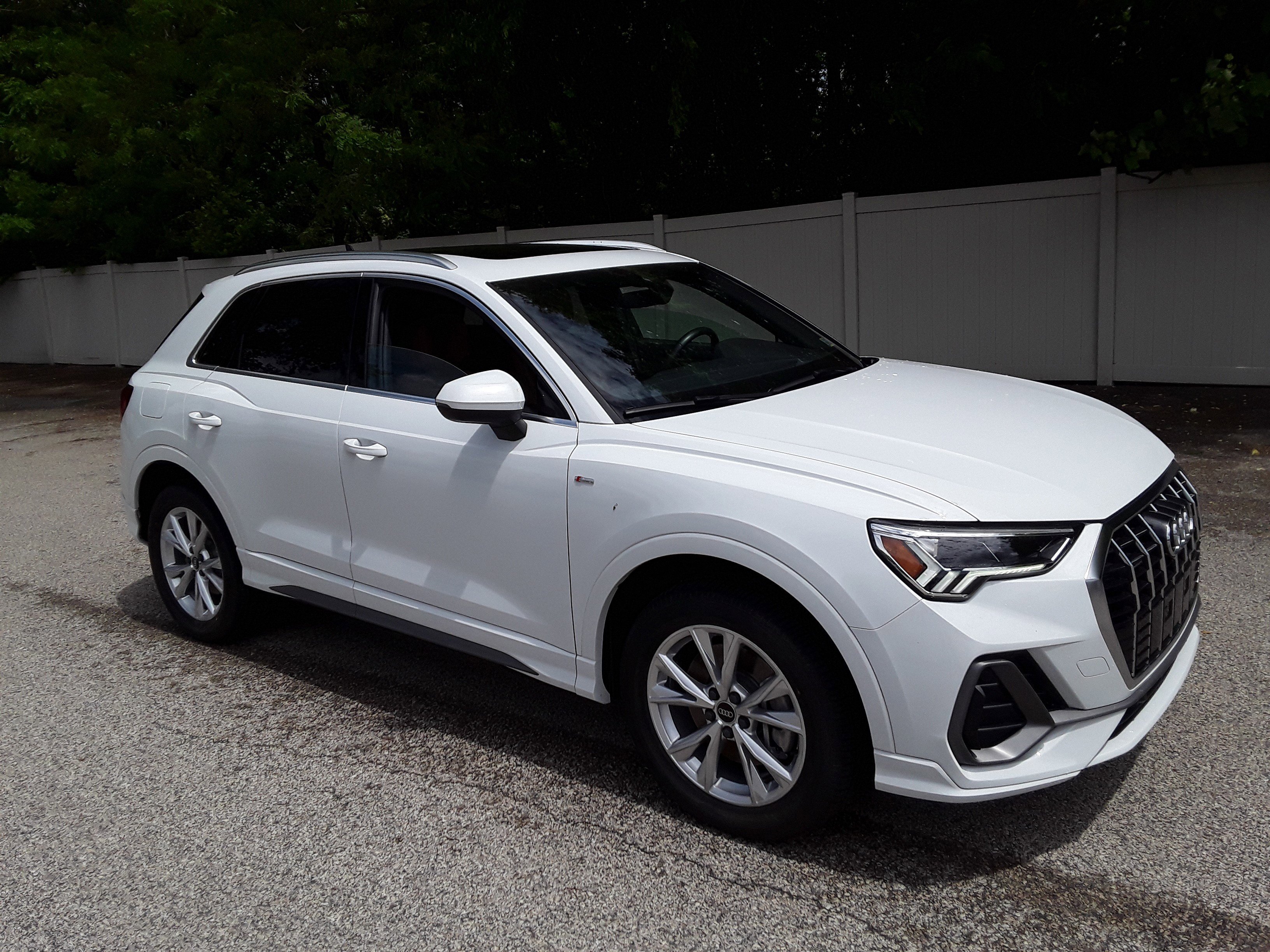 2023 Audi Q3 S line Premium 45 TFSI quattro
