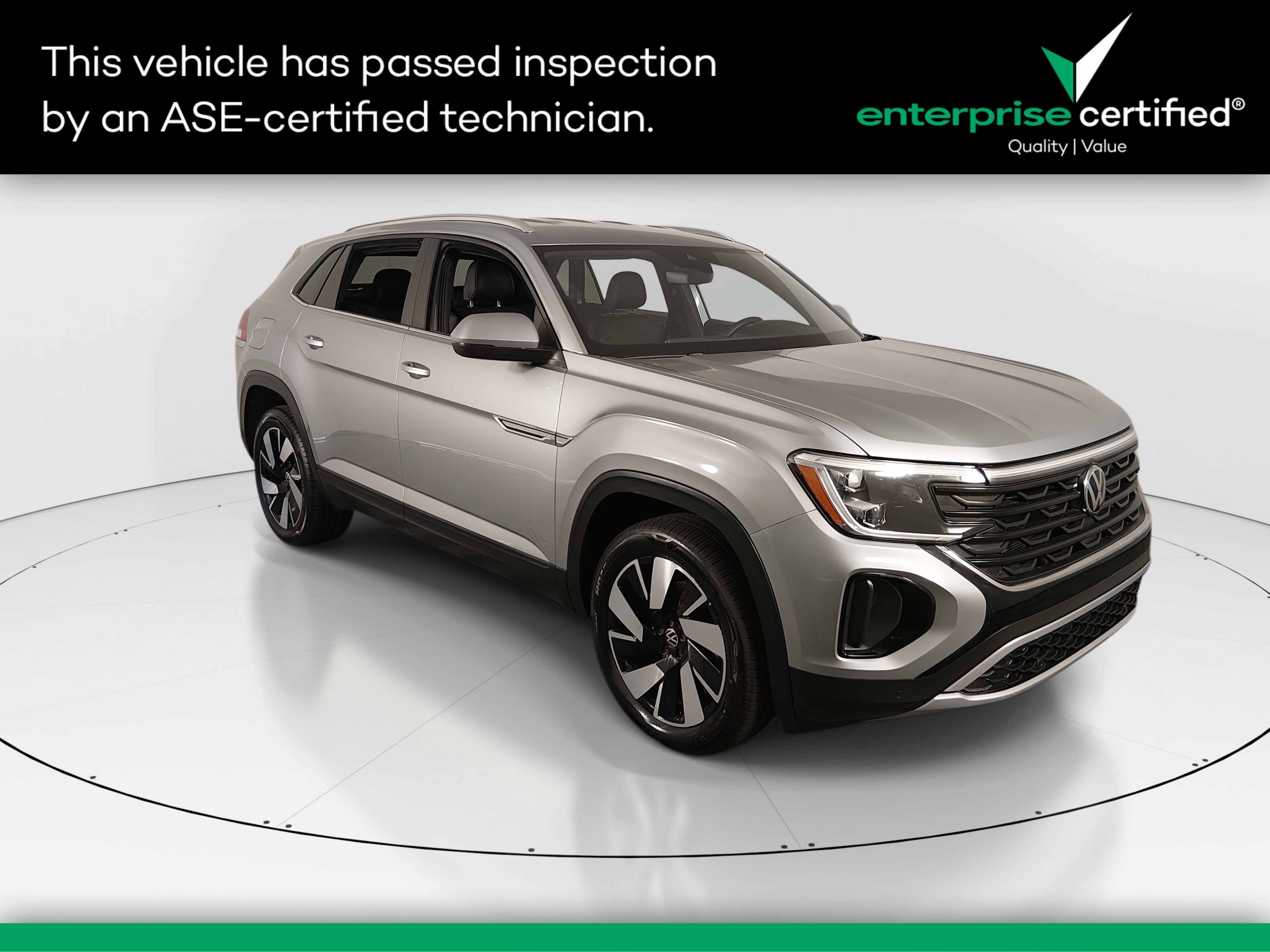 Used 2025 Volkswagen Atlas Cross Sport 2.0T SE w/Technology 4MOTION