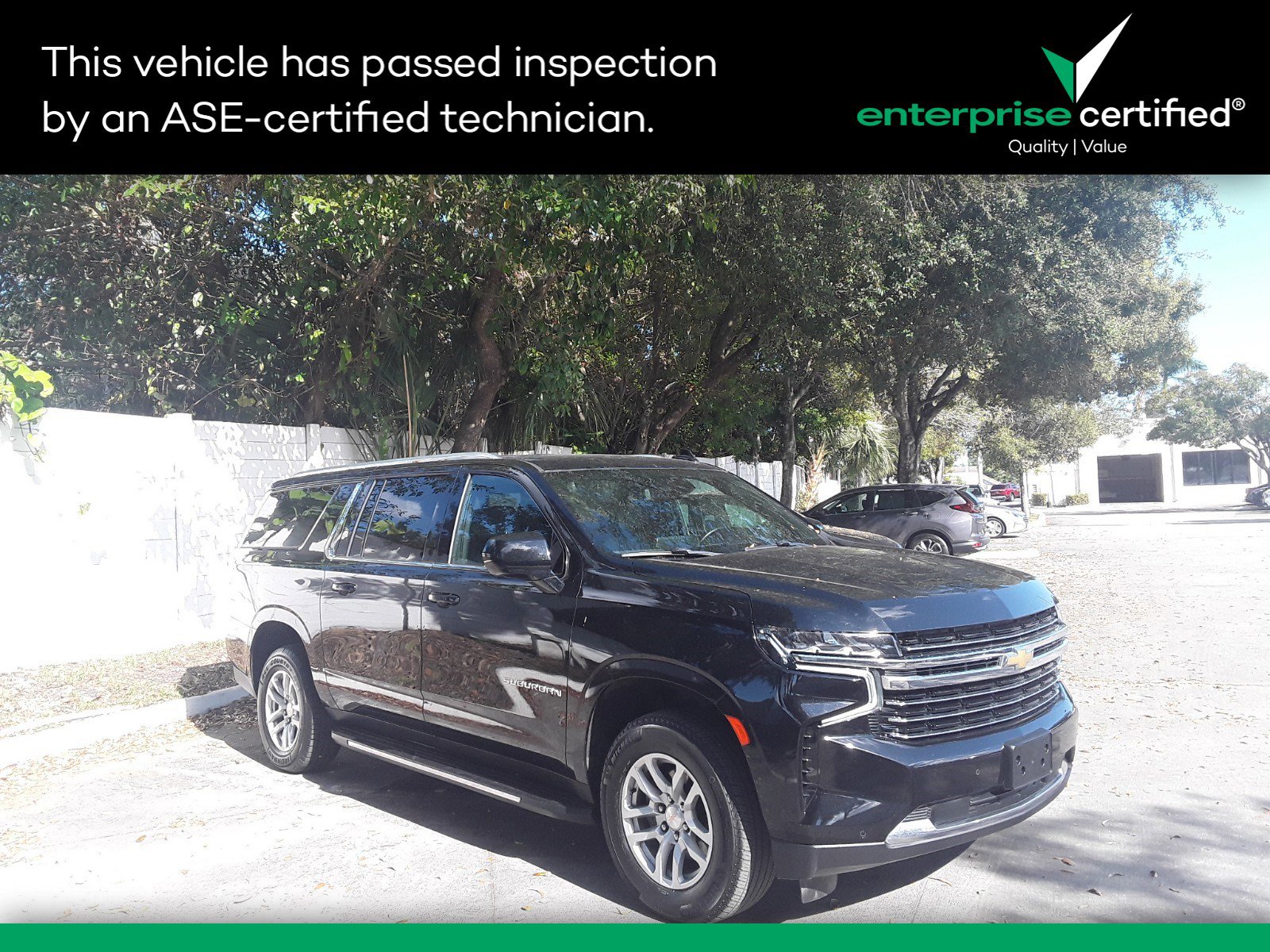 2023 Chevrolet Suburban 2WD 4dr LT