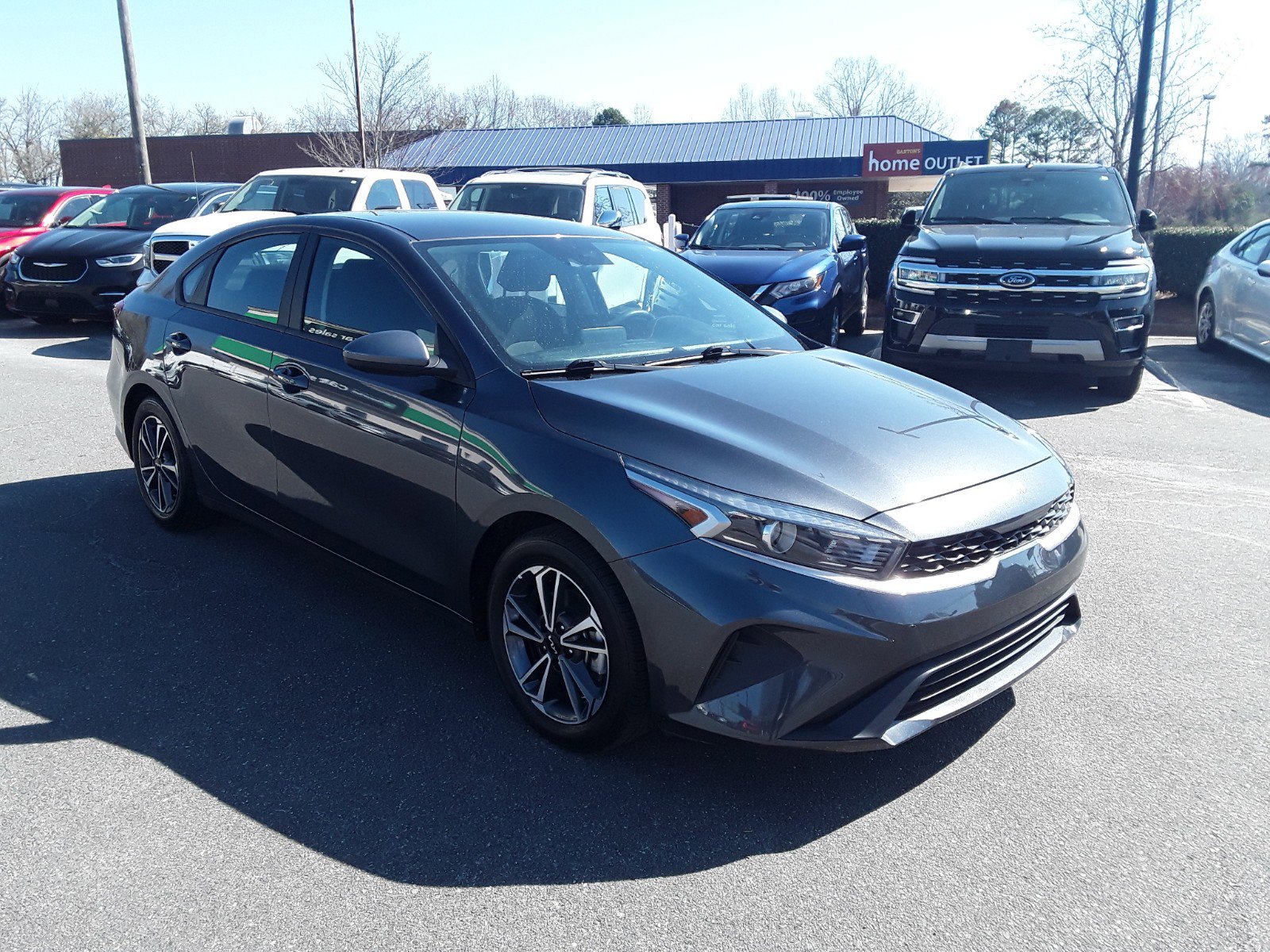 2023 Kia Forte LXS IVT