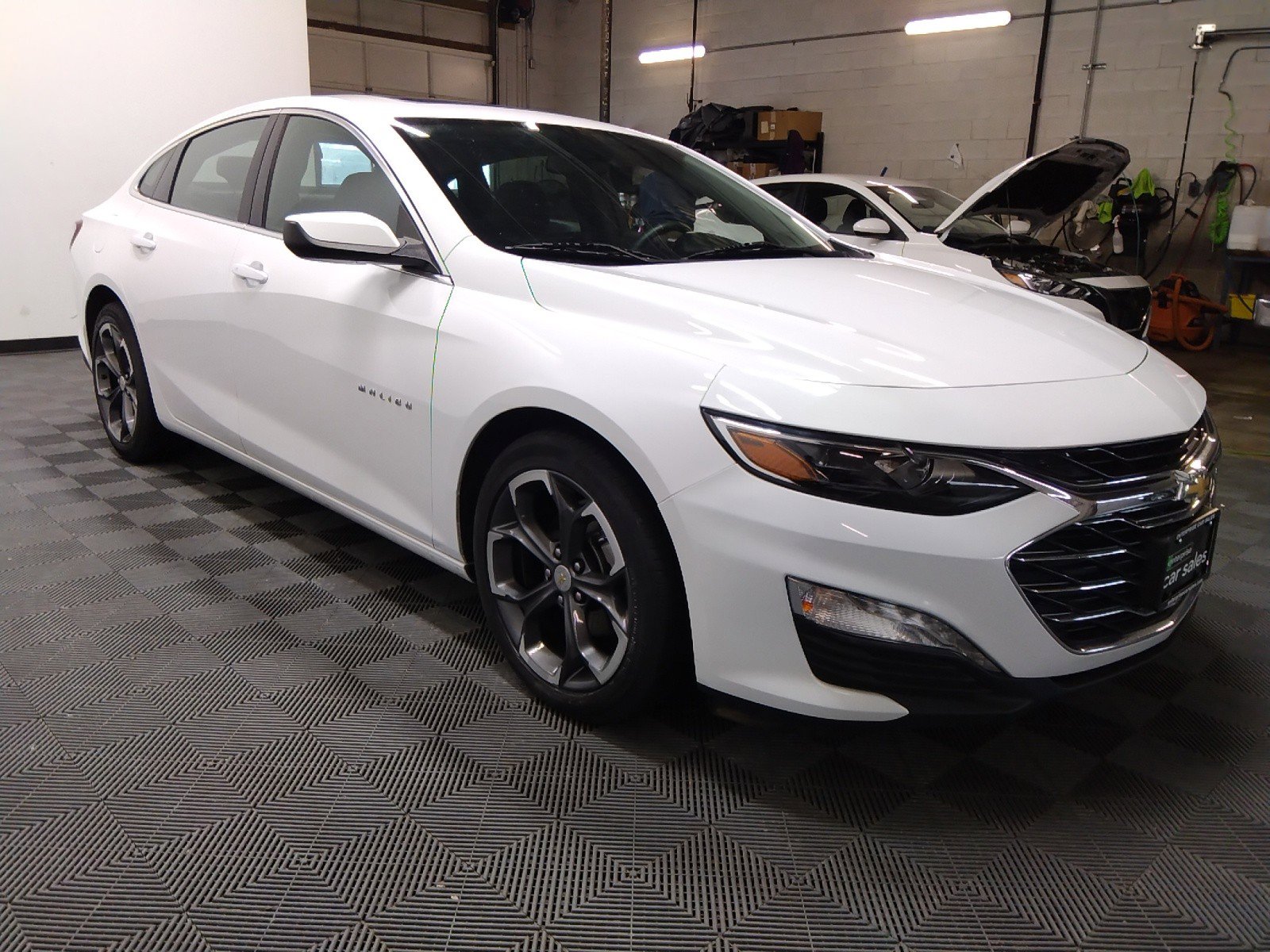 2022 Chevrolet Malibu 4dr Sdn LT