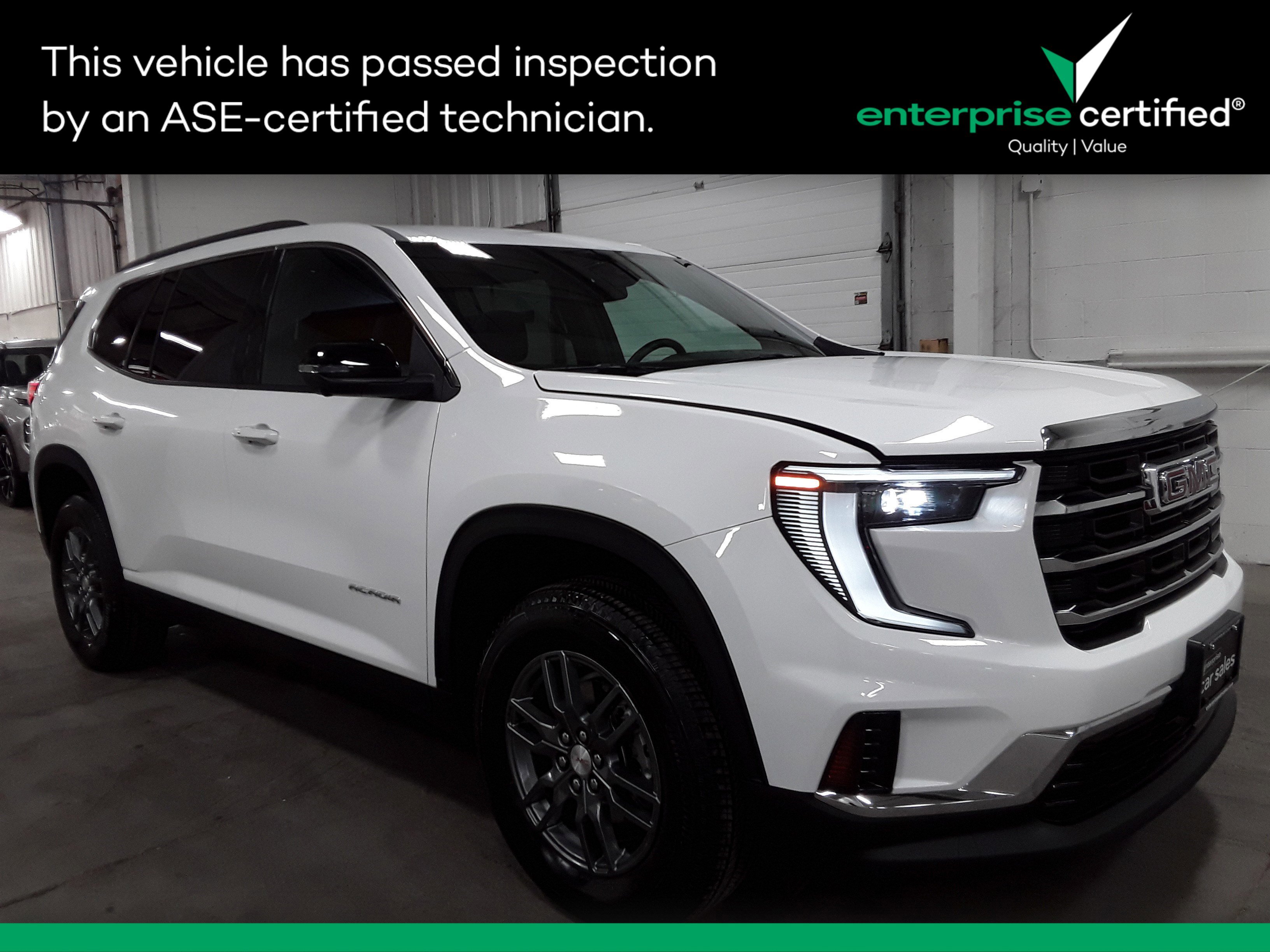 2025 GMC Acadia Elevation's photo