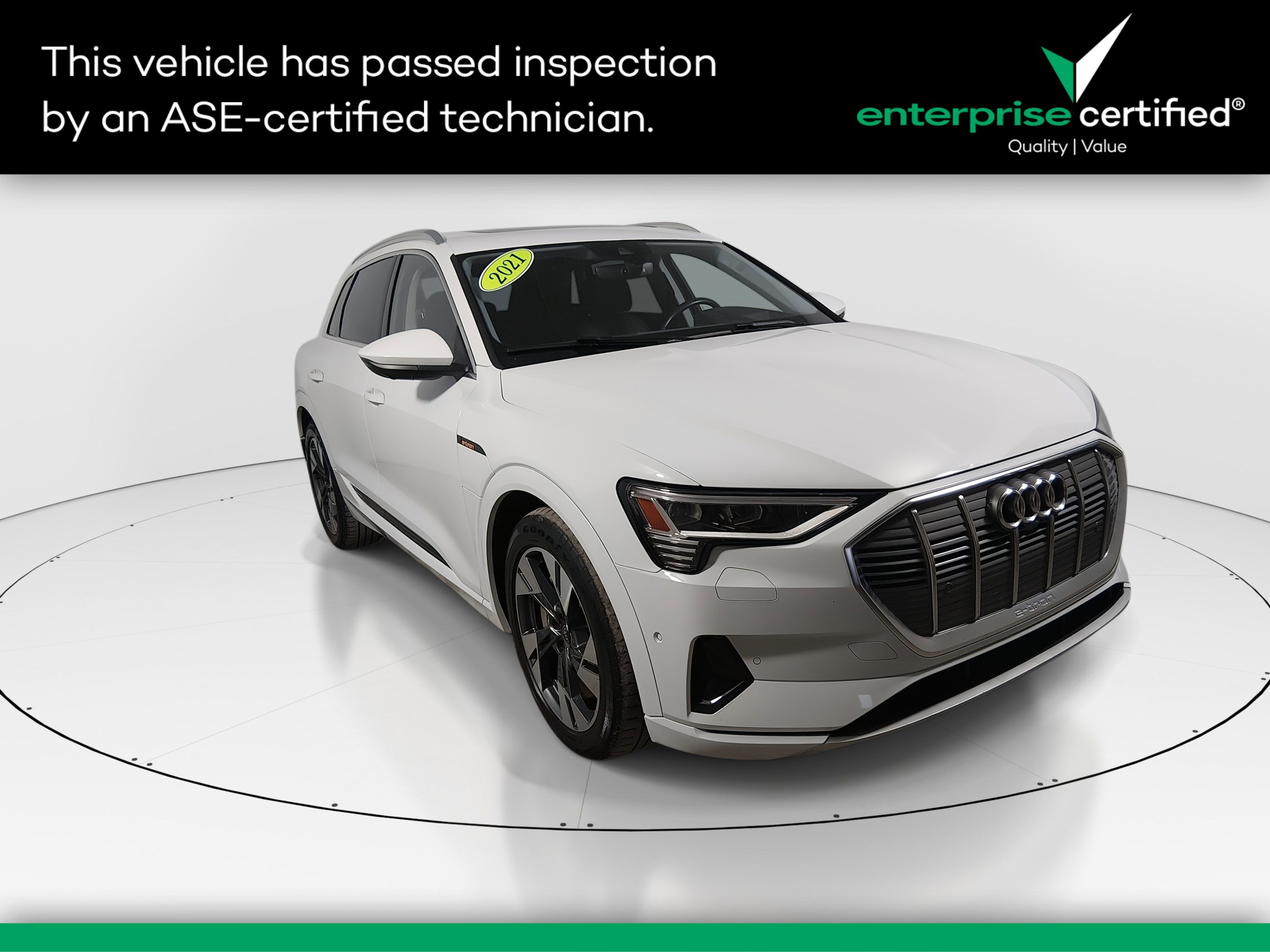 2021 Audi e-tron Prestige's photo