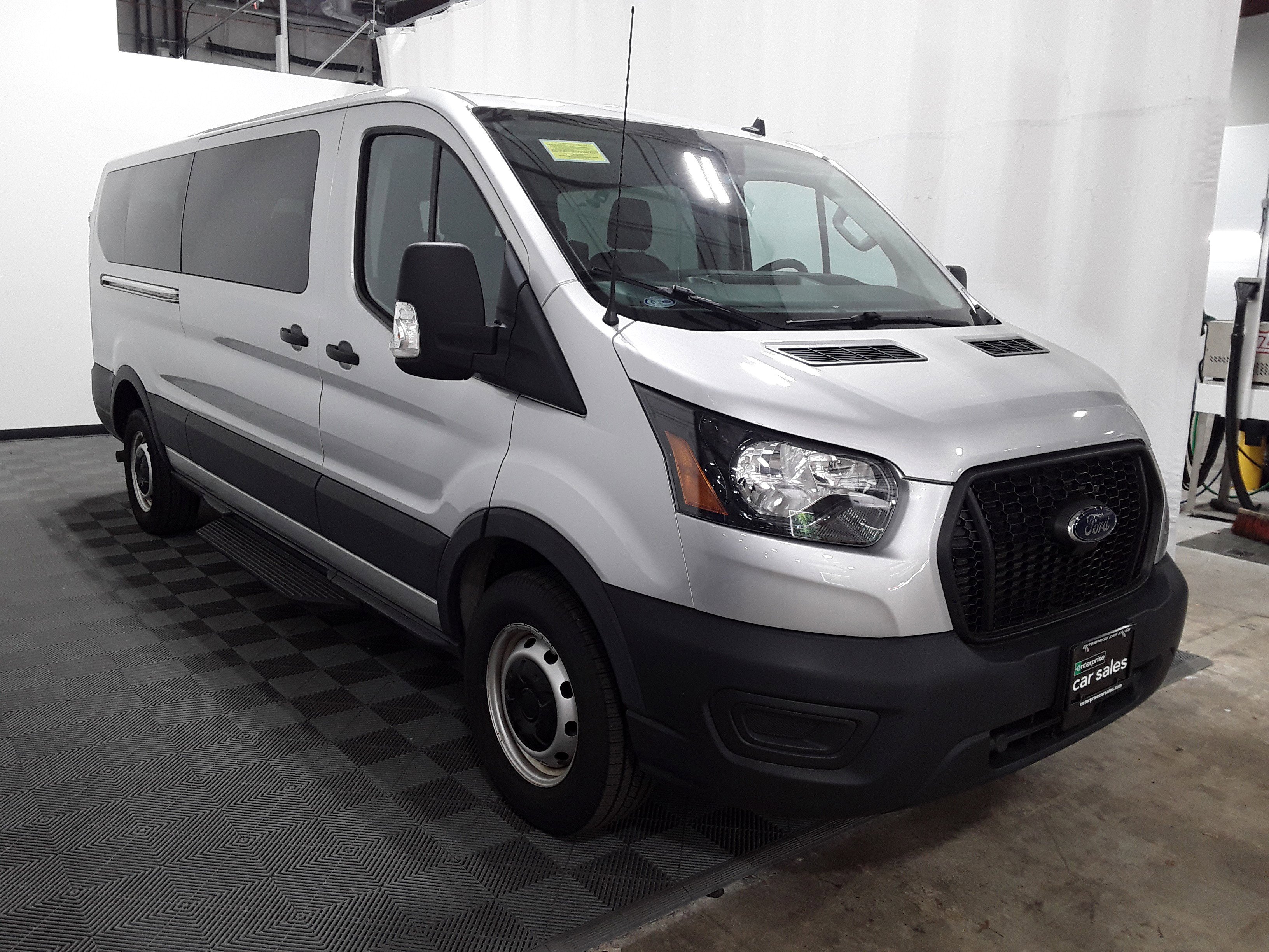2021 Ford Transit Passenger Wagon XL T-350 148