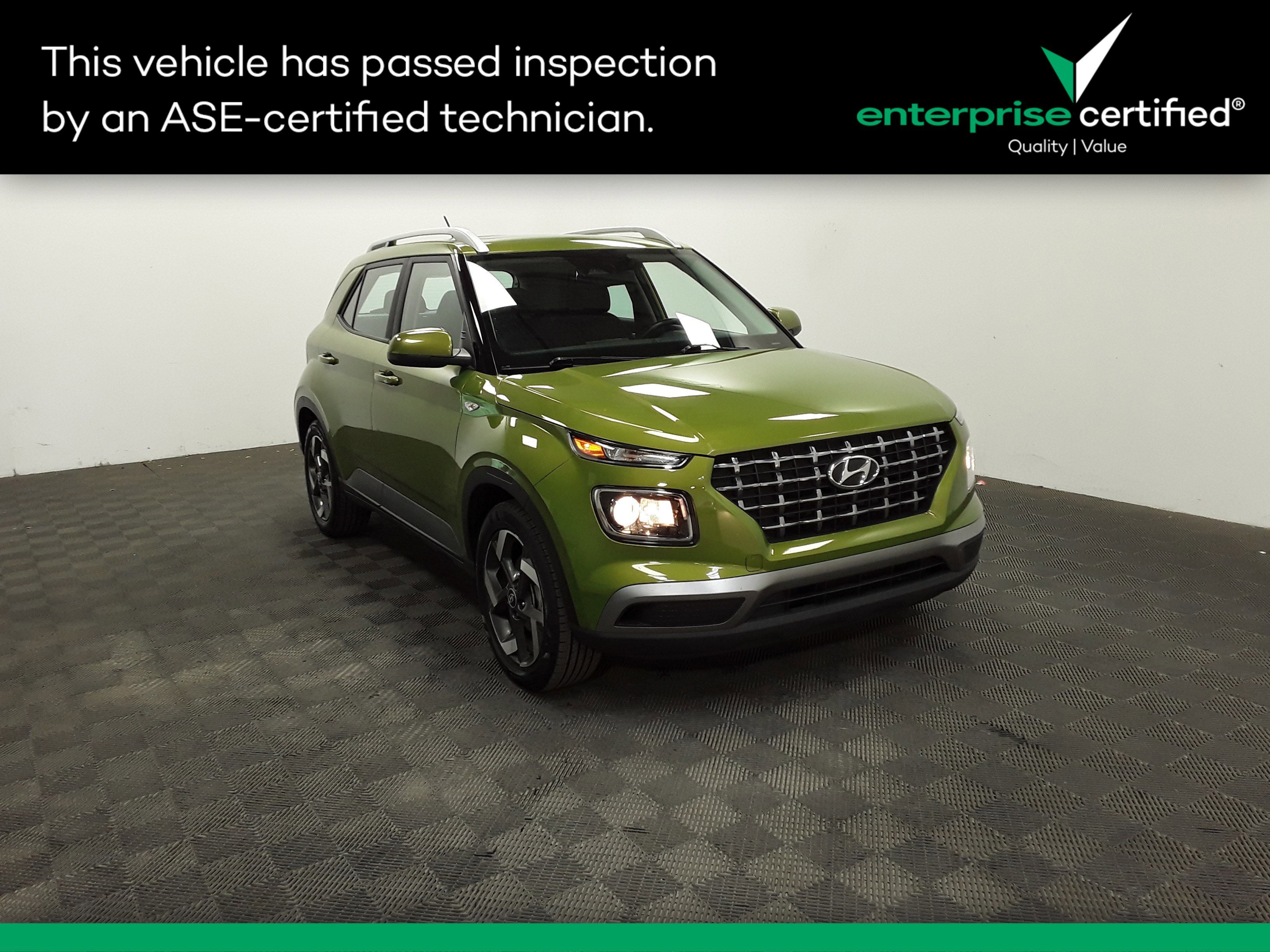 Used 2023 Hyundai Venue SEL IVT