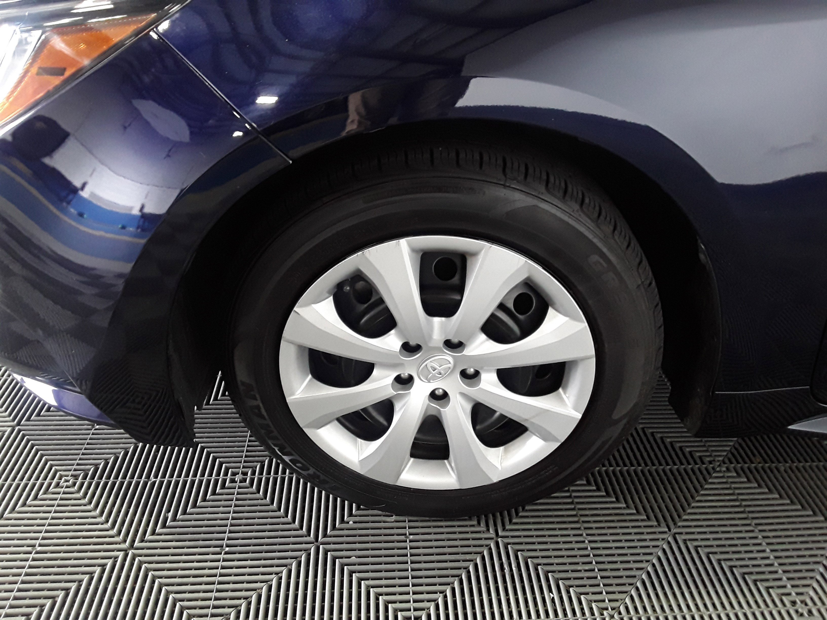 Image 6 of Used 2023 Toyota Corolla LE CVT