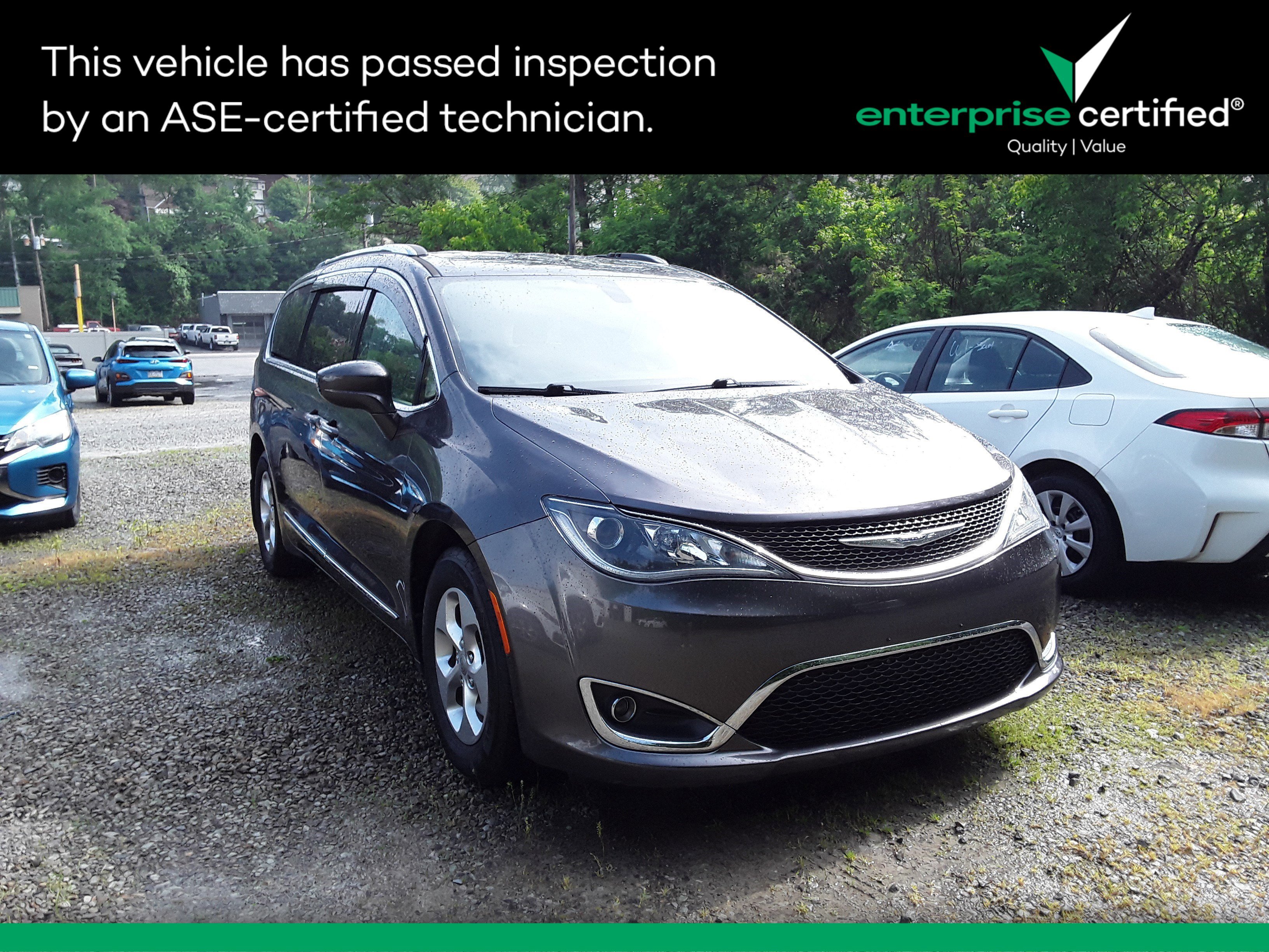 2017 Chrysler Pacifica Touring-L Plus FWD